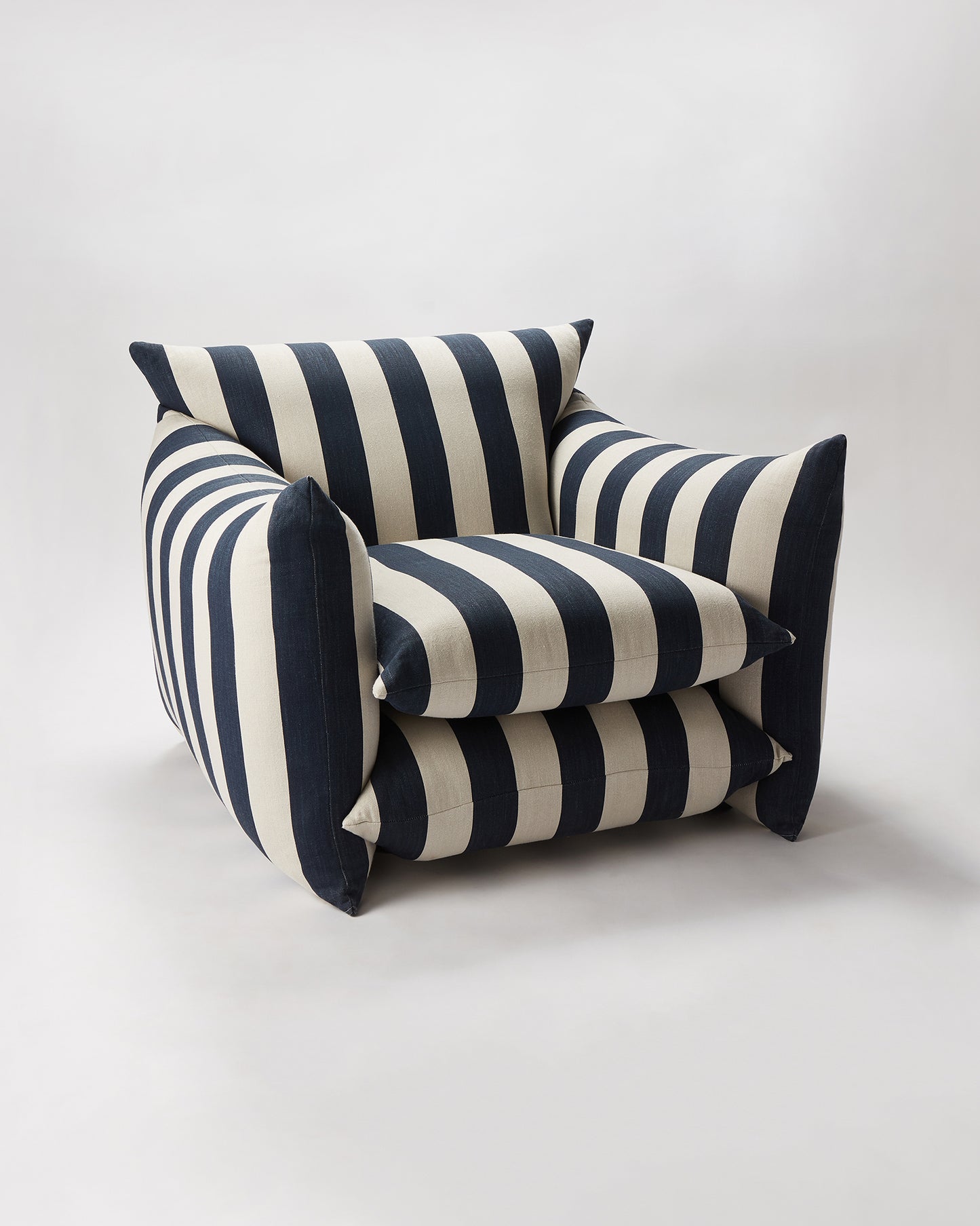 Studio Chair™ : Indigo Studio Stripe