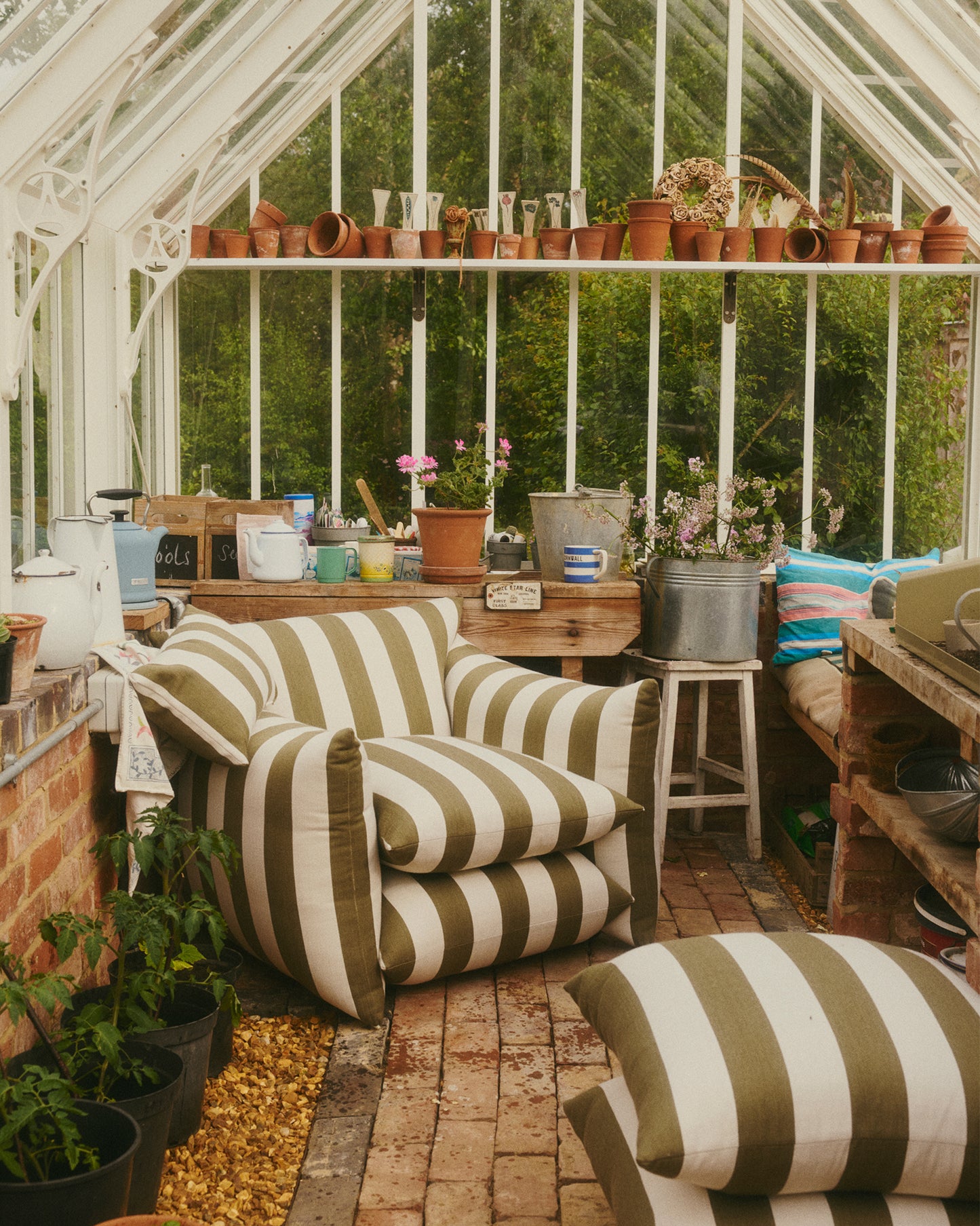 Outdoor Studio Chair™: Wild Studio Stripe Khaki