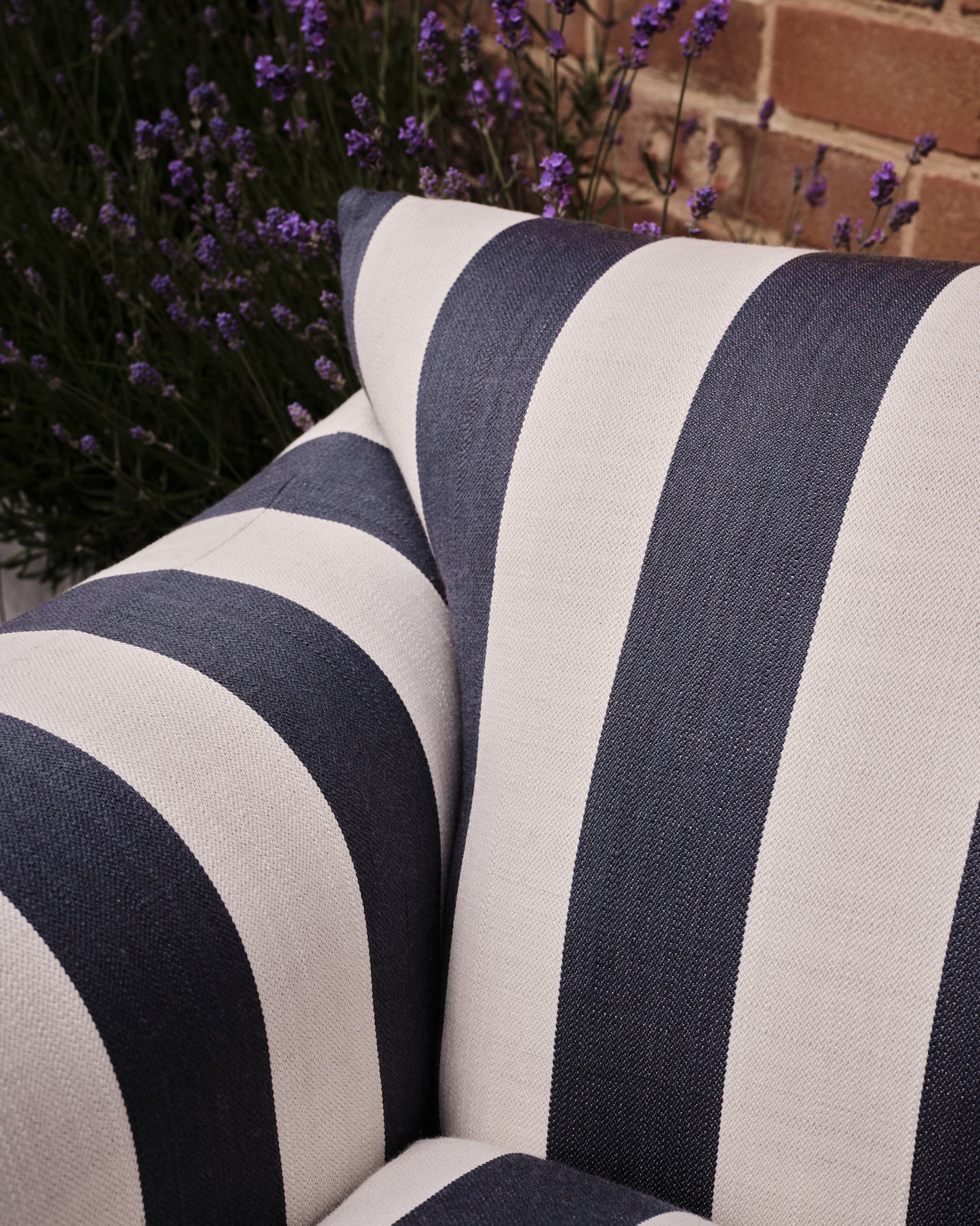 Outdoor Studio Chair™: Wild Studio Stripe Deep Blue