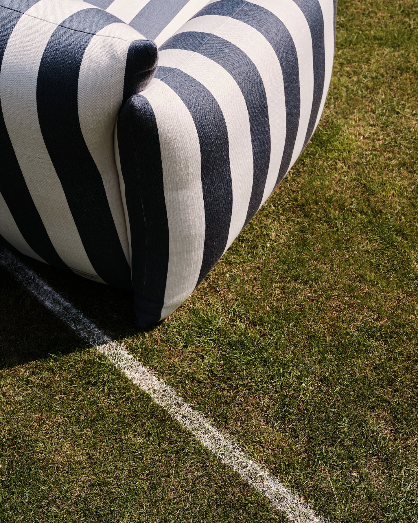 Outdoor Studio Chair™: Wild Studio Stripe Deep Blue