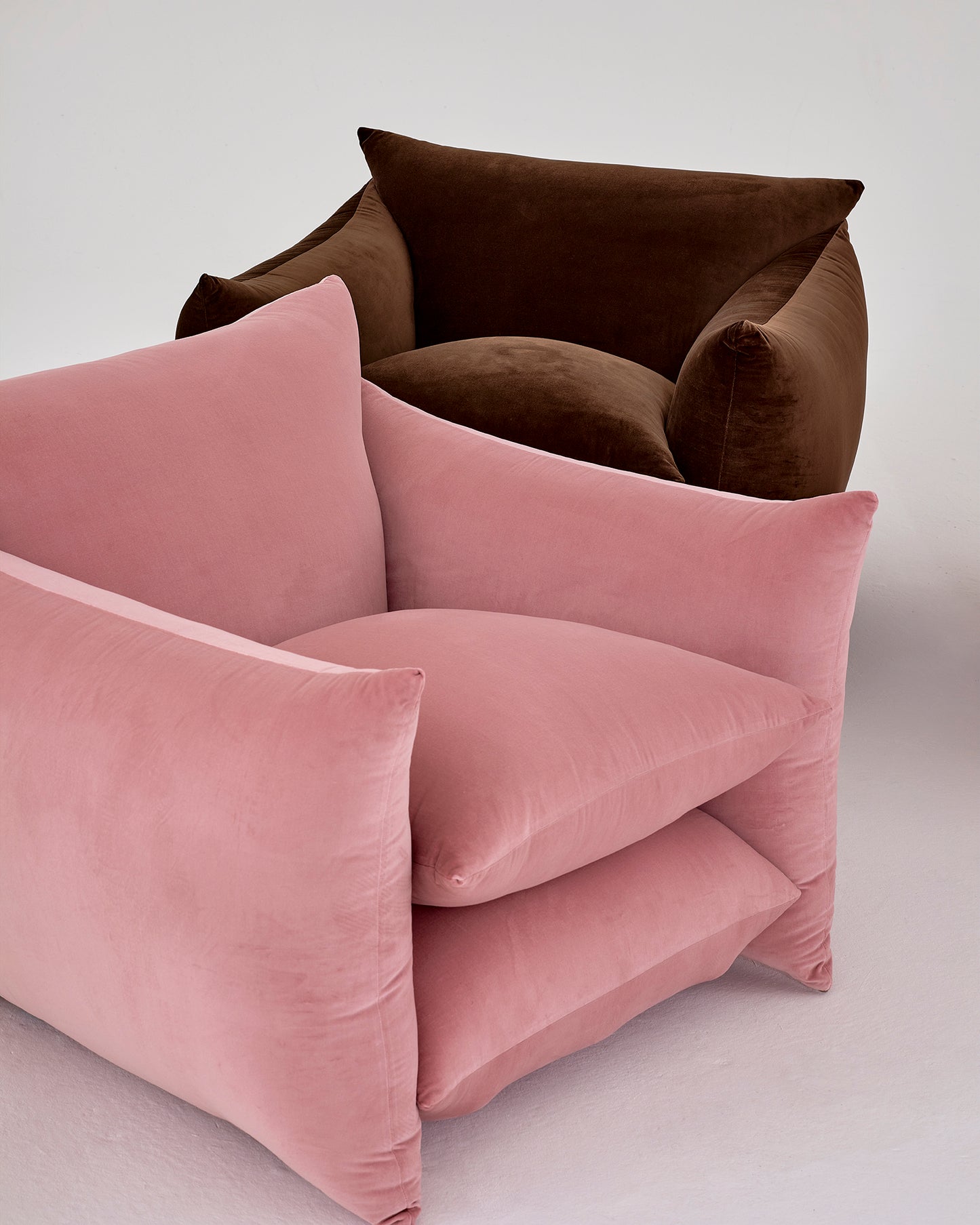 Studio Chair™ : BS Pink Velvet