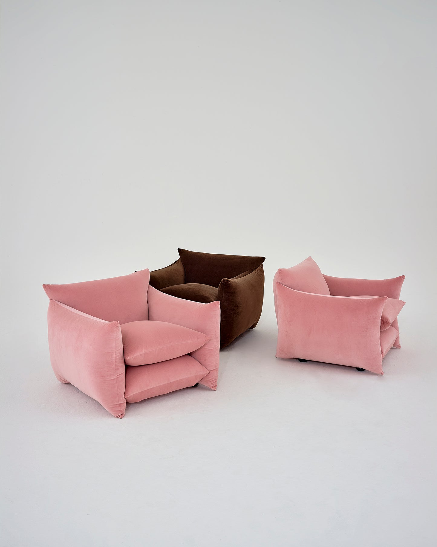 Studio Chair™ : BS Pink Velvet