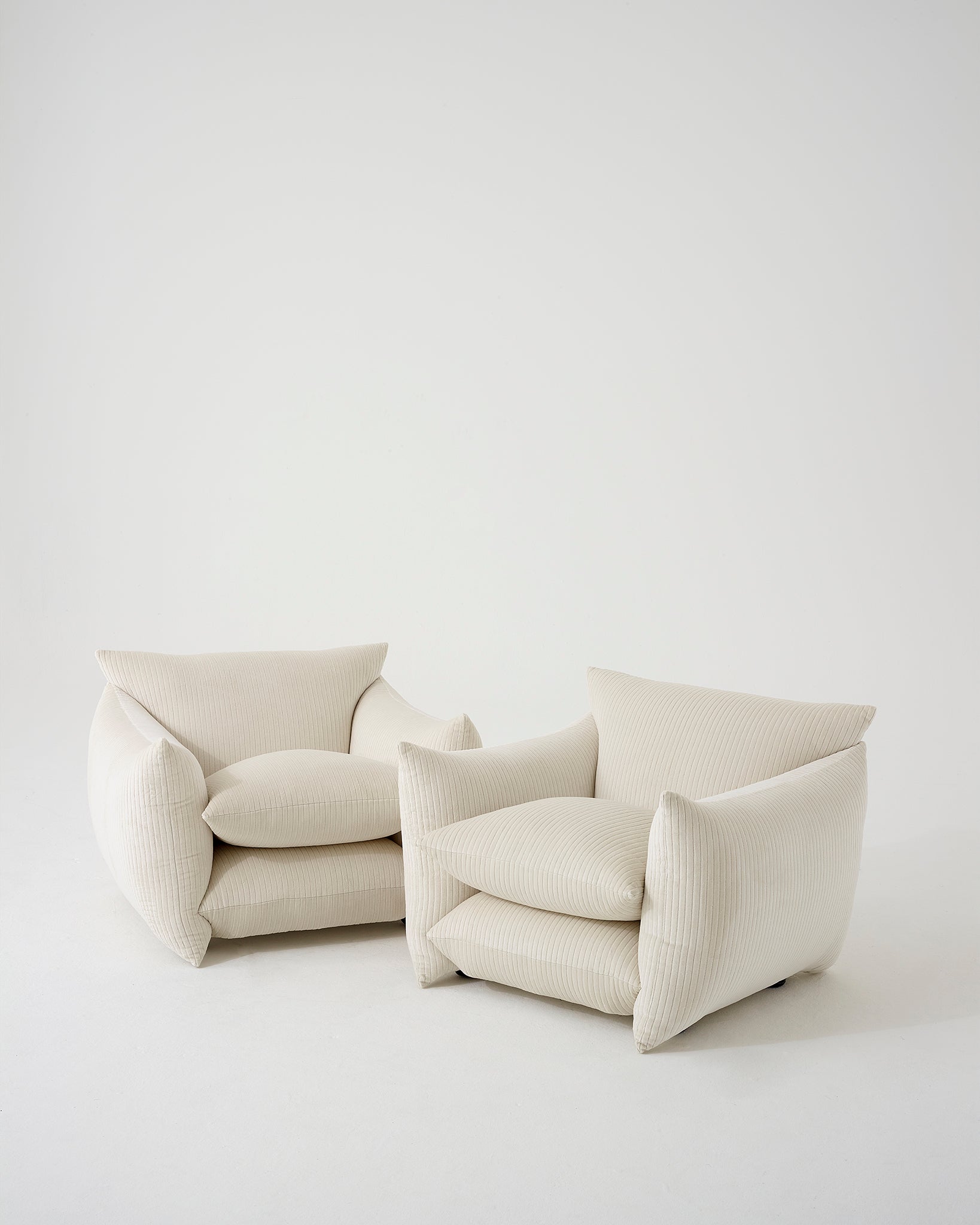 studio chair in 'milk' jumbo cord