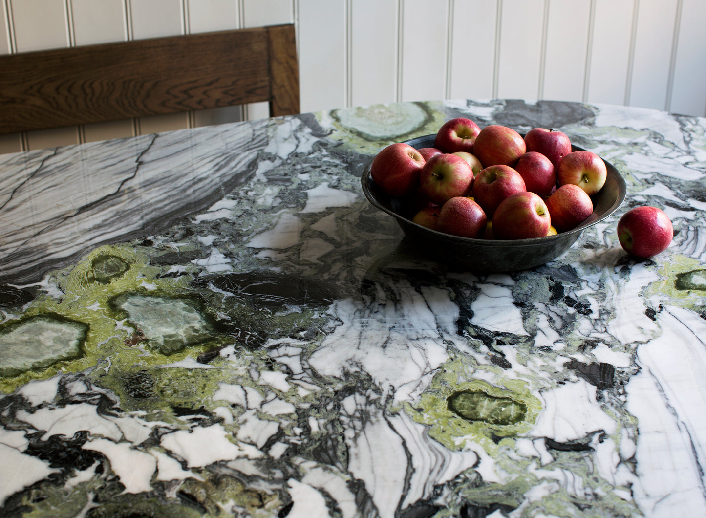 Muse Table™: Marble