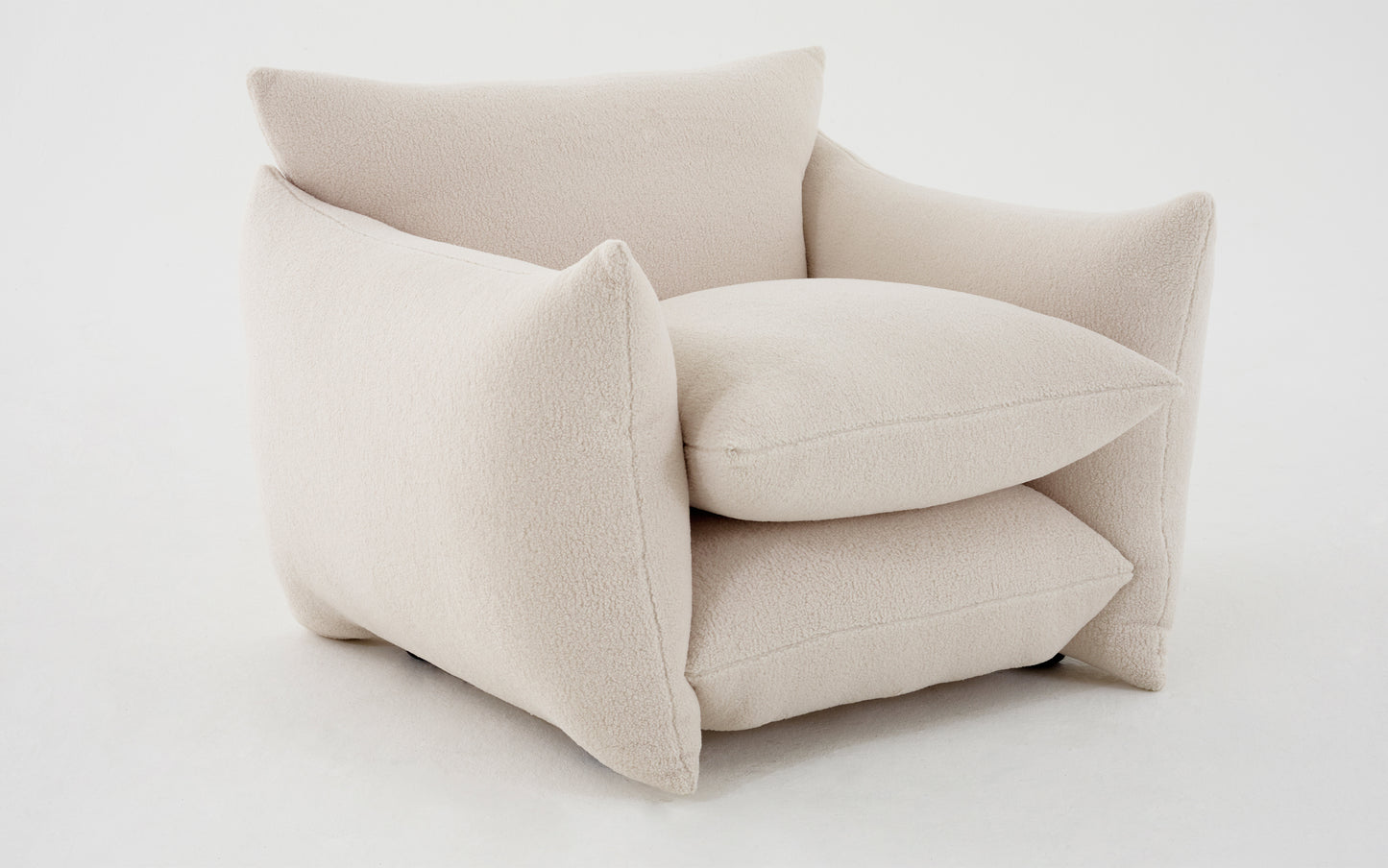 Studio Chair™ : Teddy