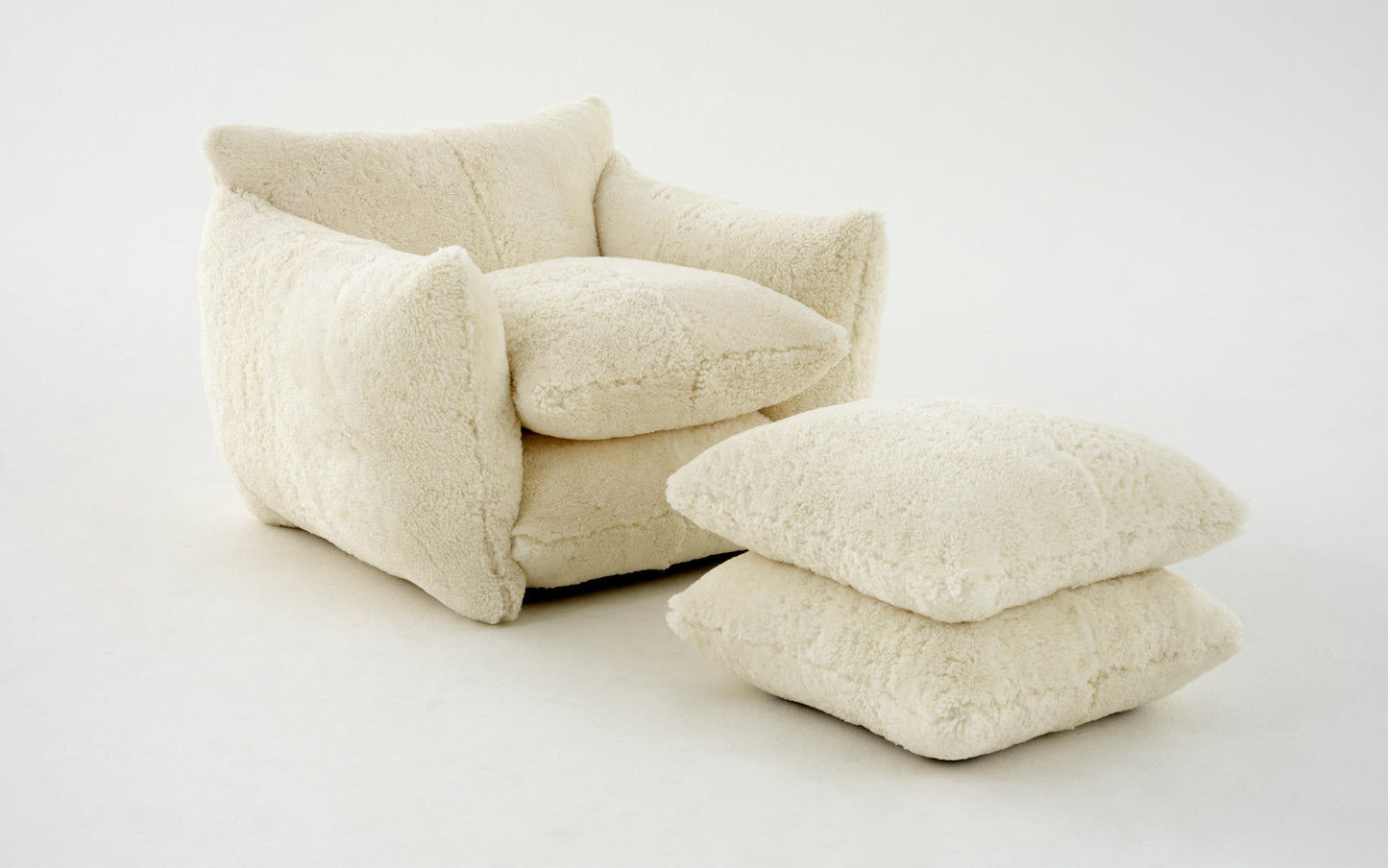 Studio Stool: Shearling