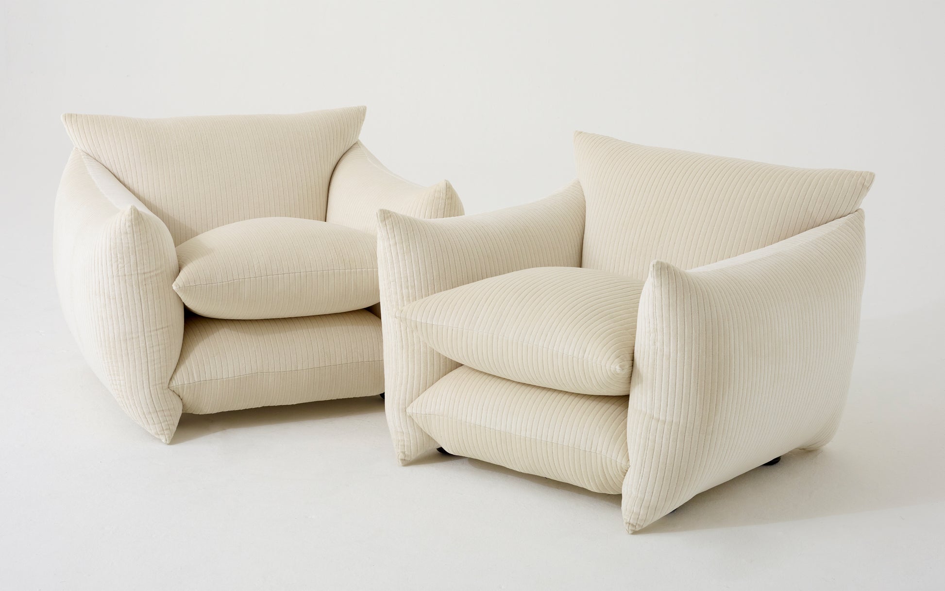 studio chair in 'milk' jumbo cord