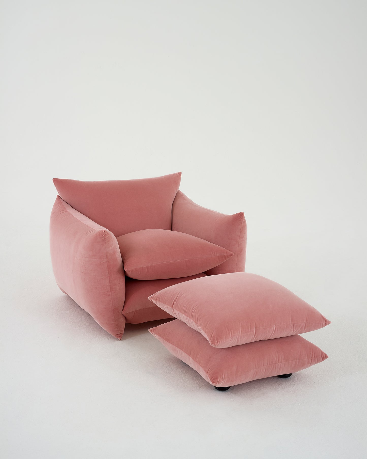 Studio Chair™ : BS Pink Velvet