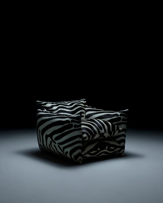Special Edition Studio Chair™ : Zebra