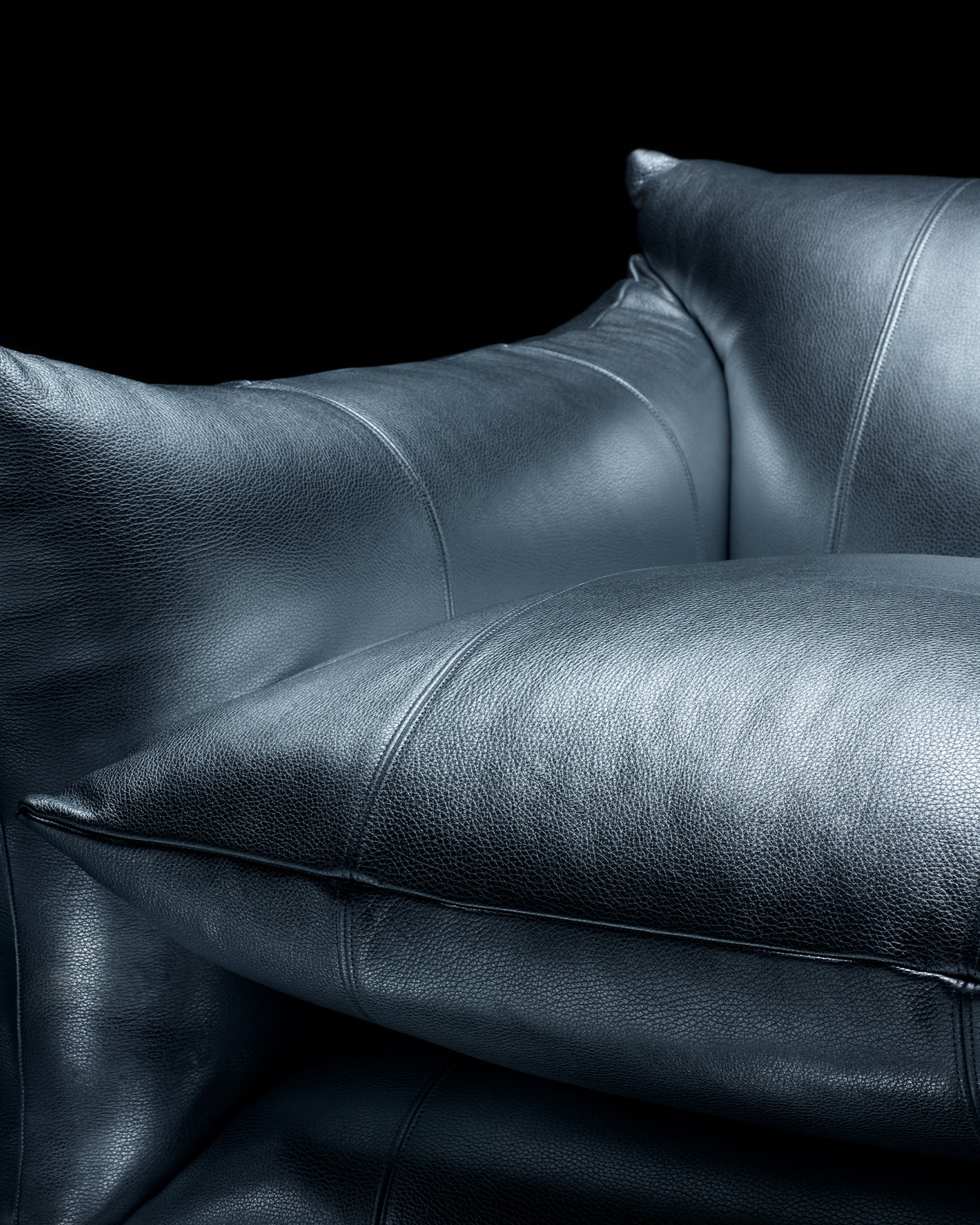 Special Edition Studio Chair™ : Disco