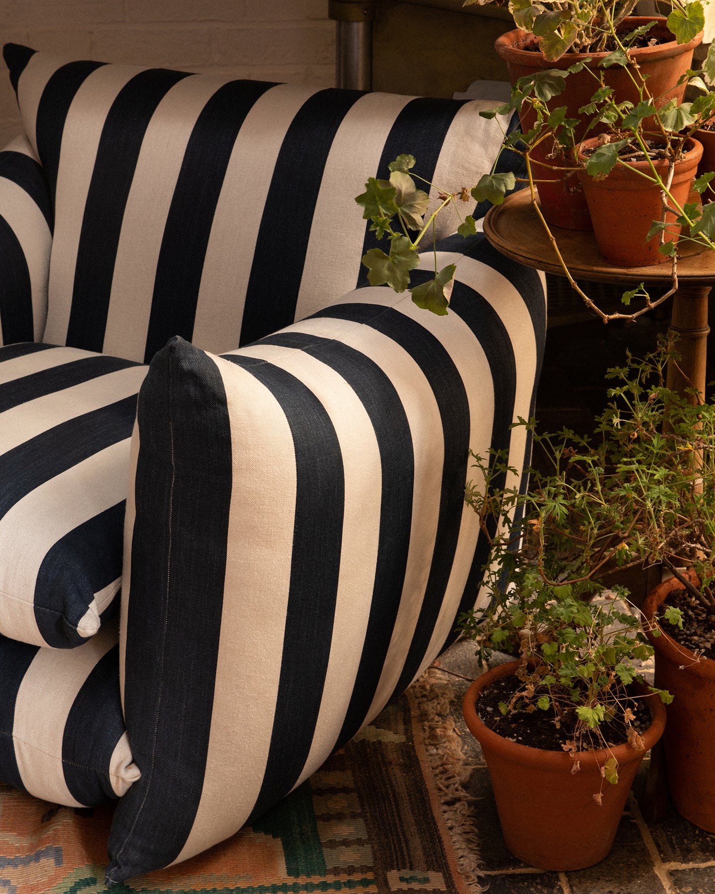 Studio Chair™ : Indigo Studio Stripe