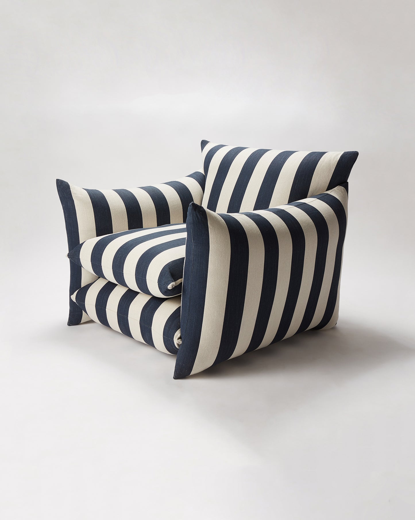 Studio Chair™ : Indigo Studio Stripe