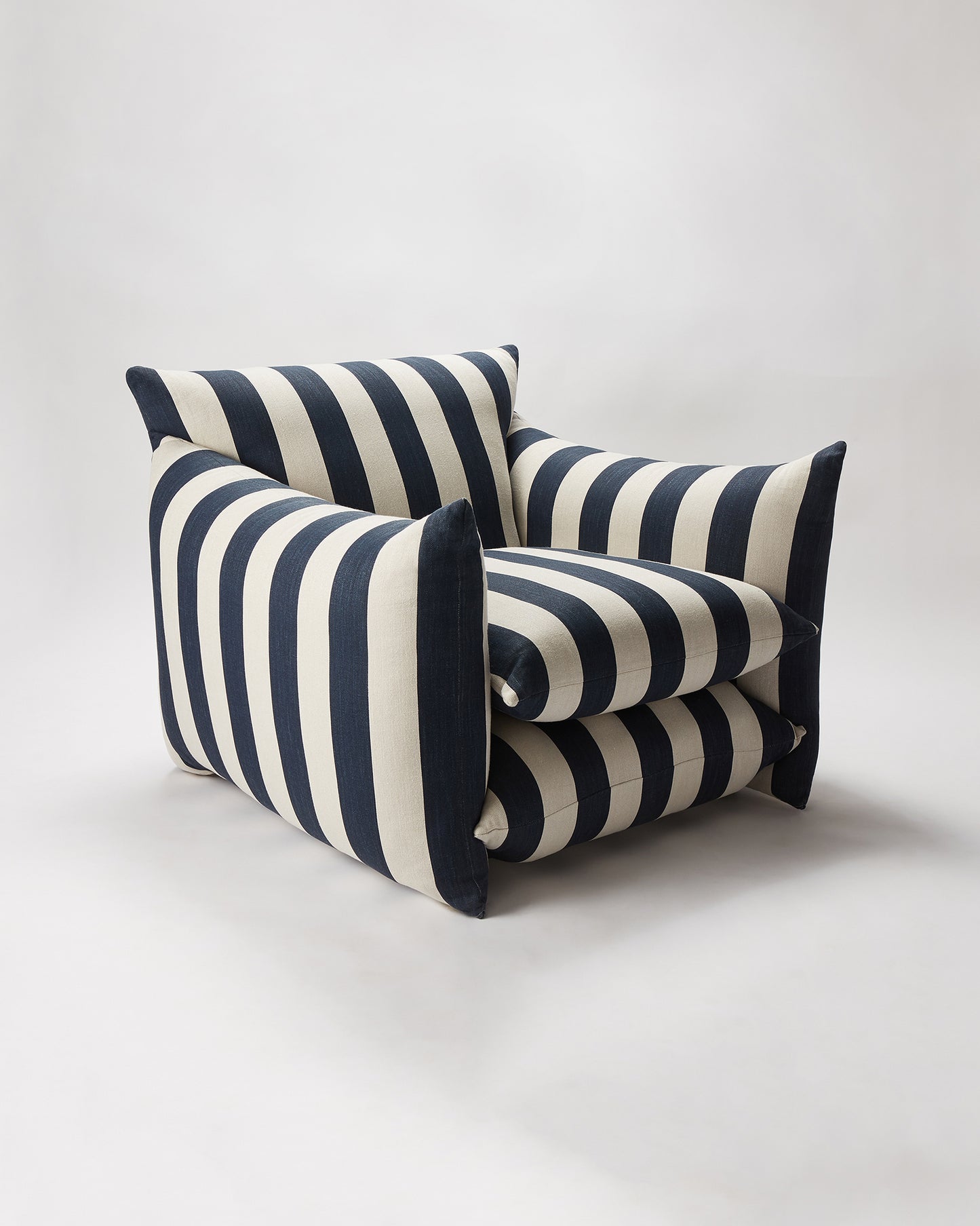 Studio Chair™ : Indigo Studio Stripe
