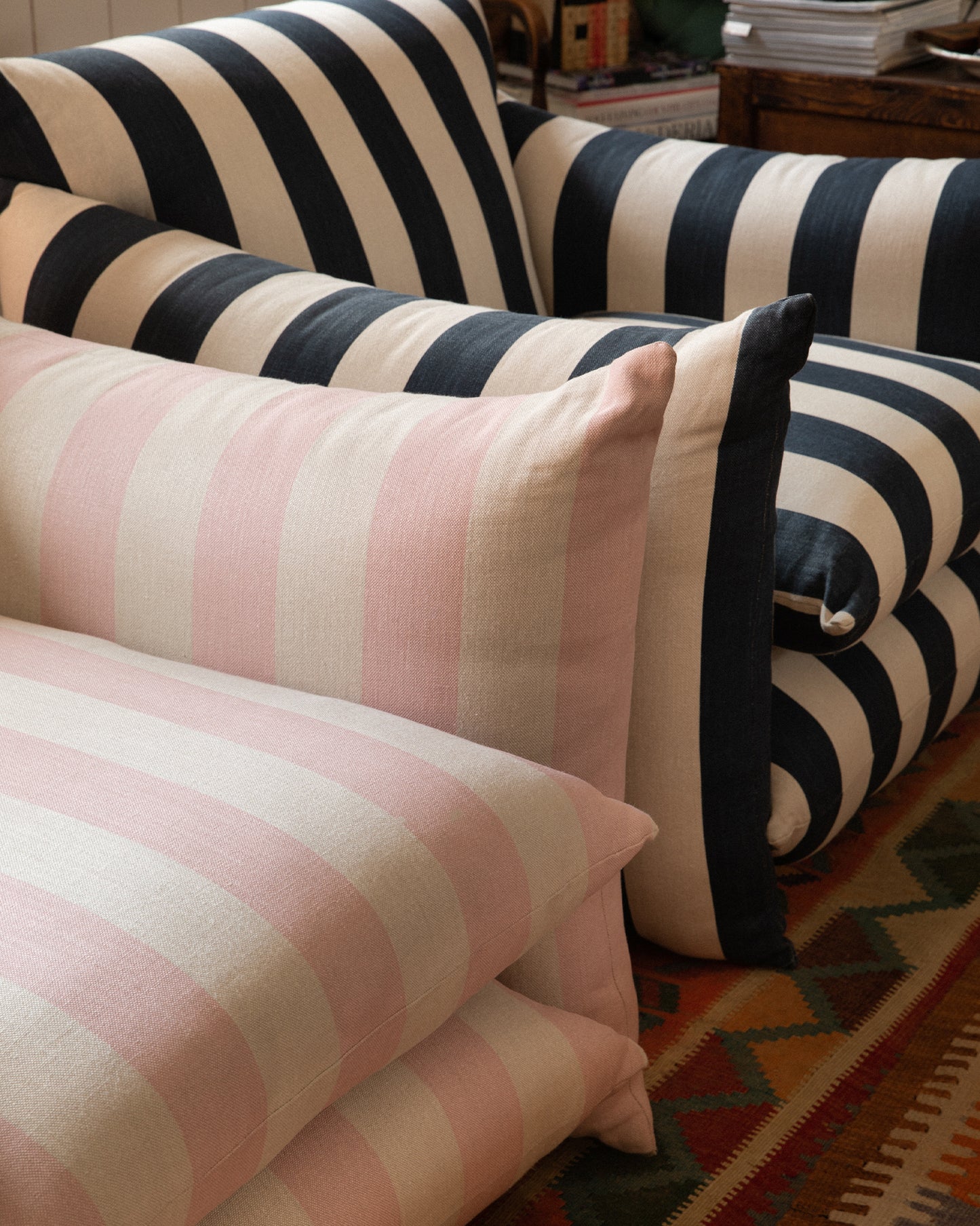 Studio Chair™ : Rose Studio Stripe