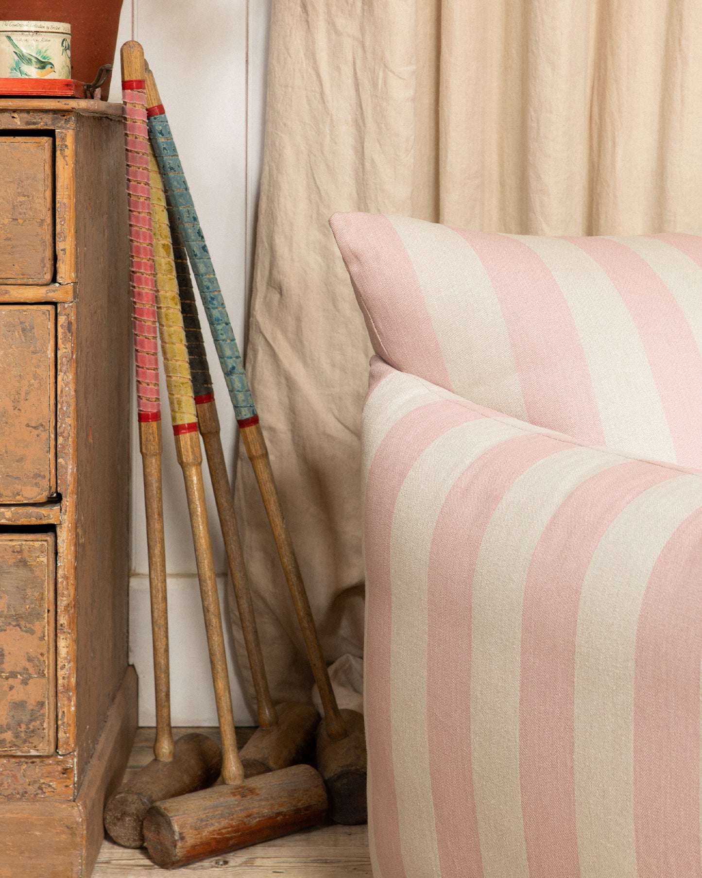 Studio Chair™ : Rose Studio Stripe