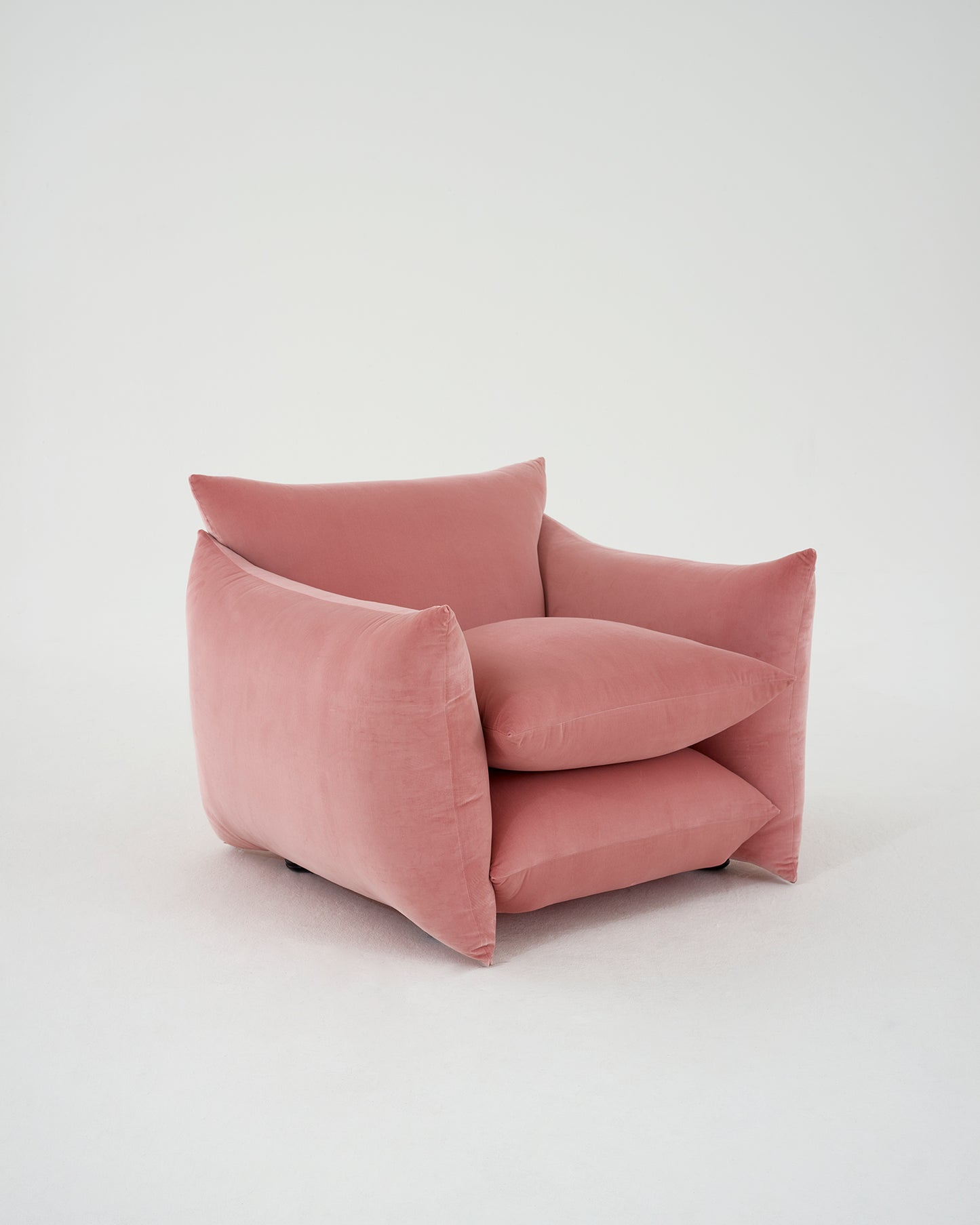 Studio Chair™ : BS Pink Velvet