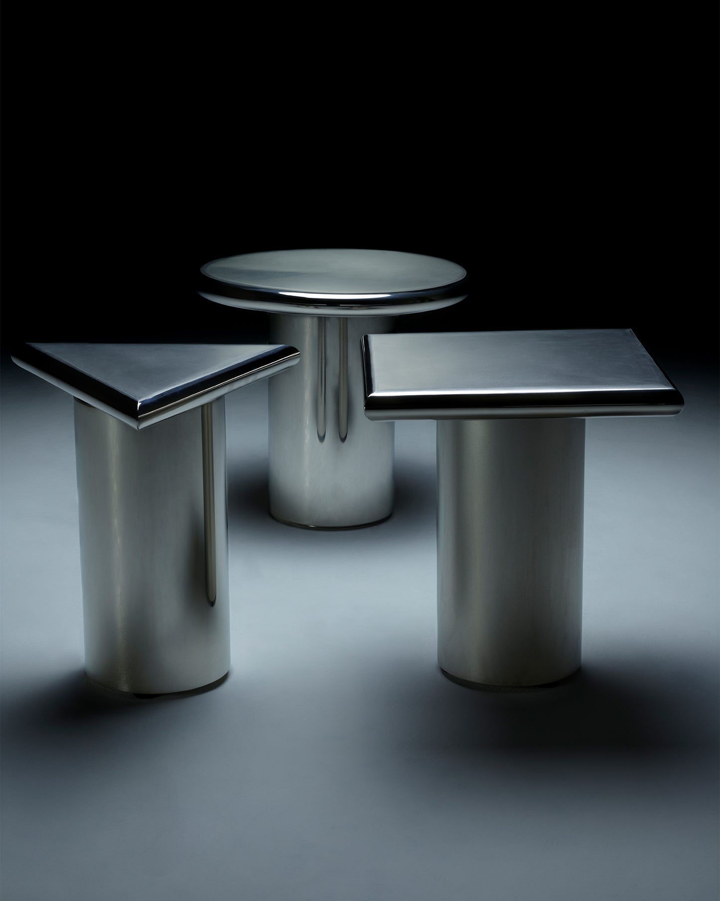 Daydream Shape Table™ : Stainless Steel