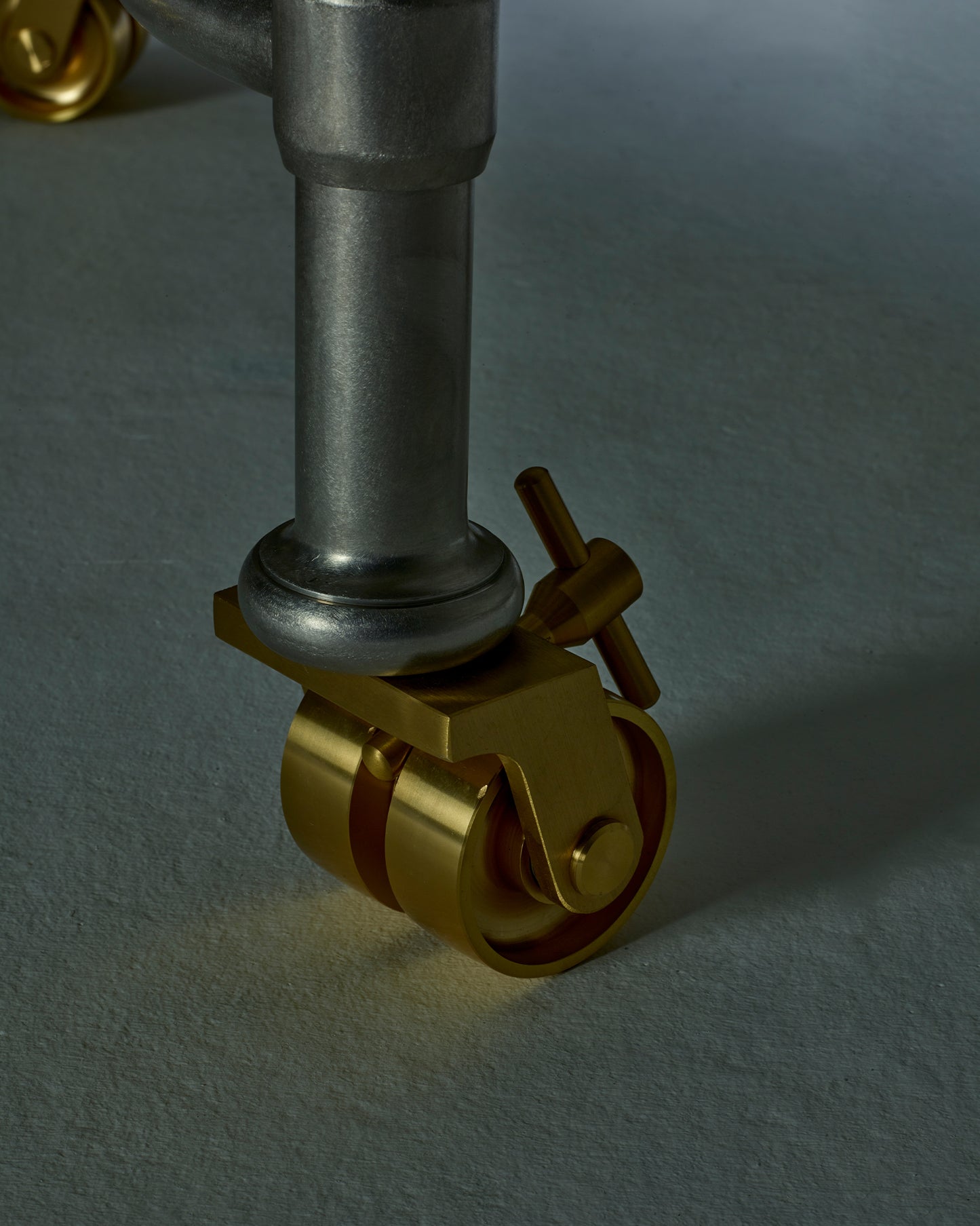 Muse Table™: Marble