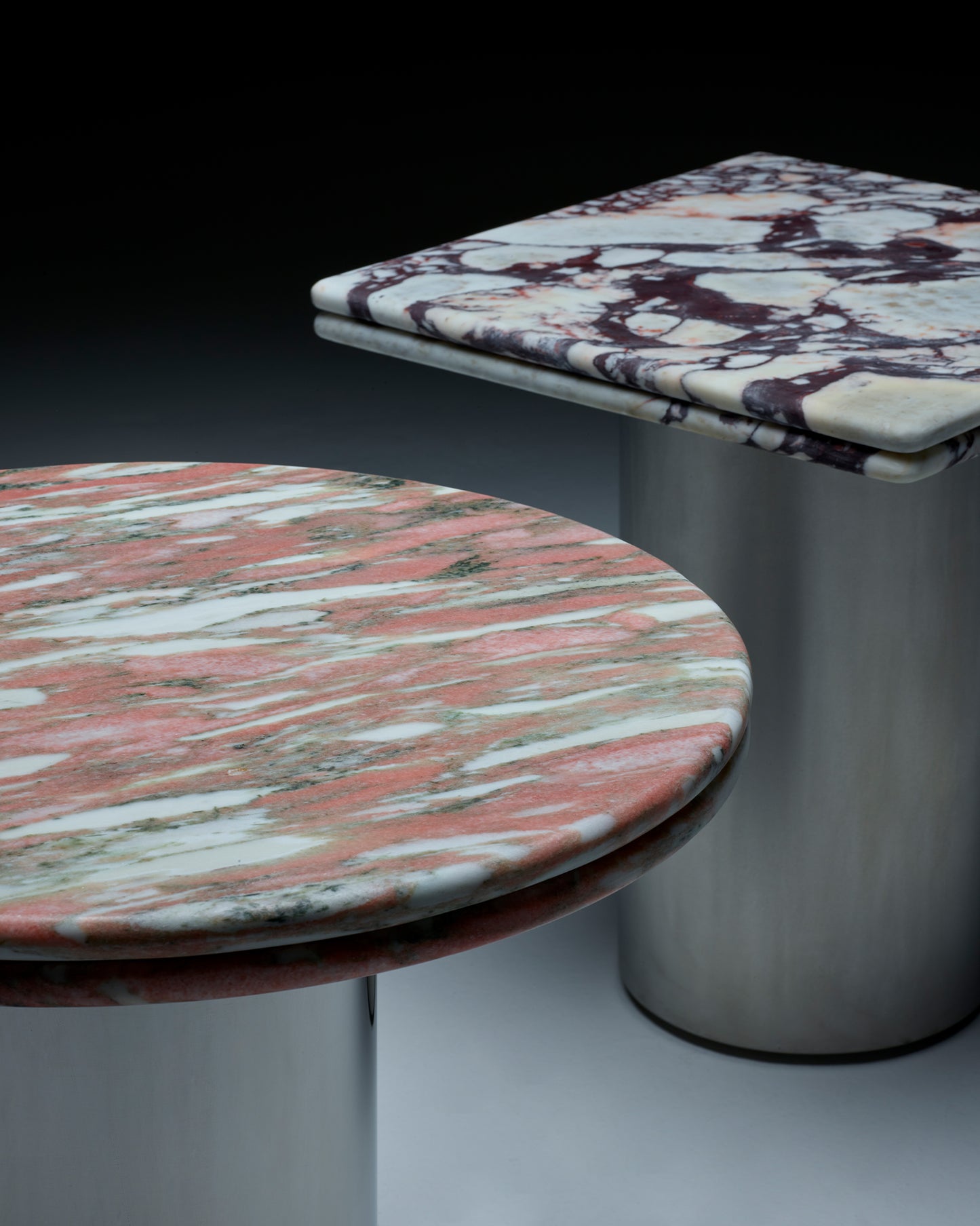 Daydream Shape Table™ : Marble