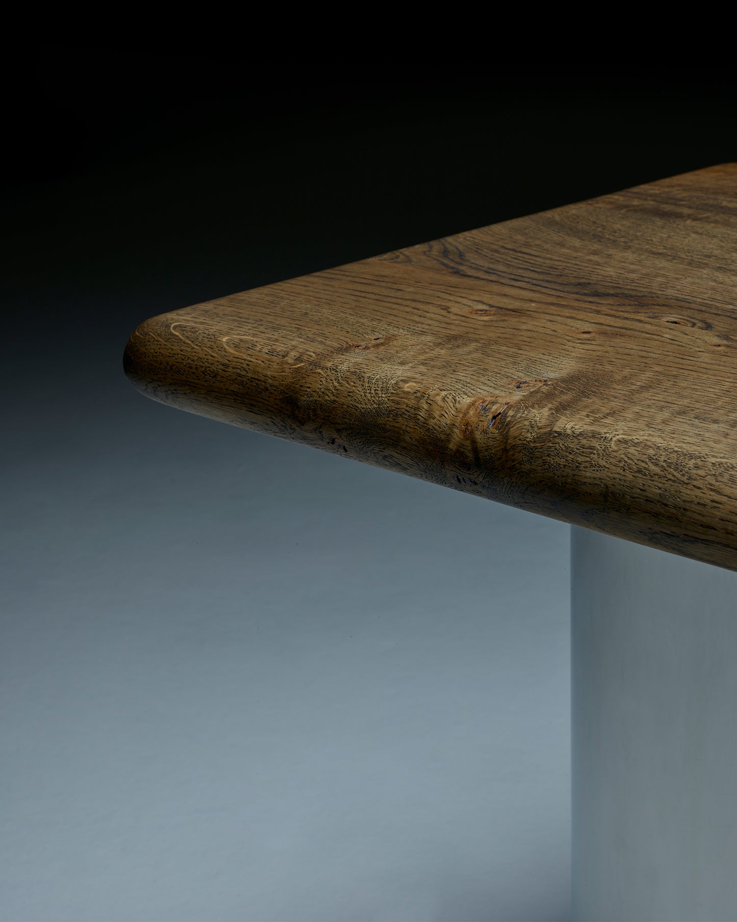 Daydream Shape Table™ : Oak