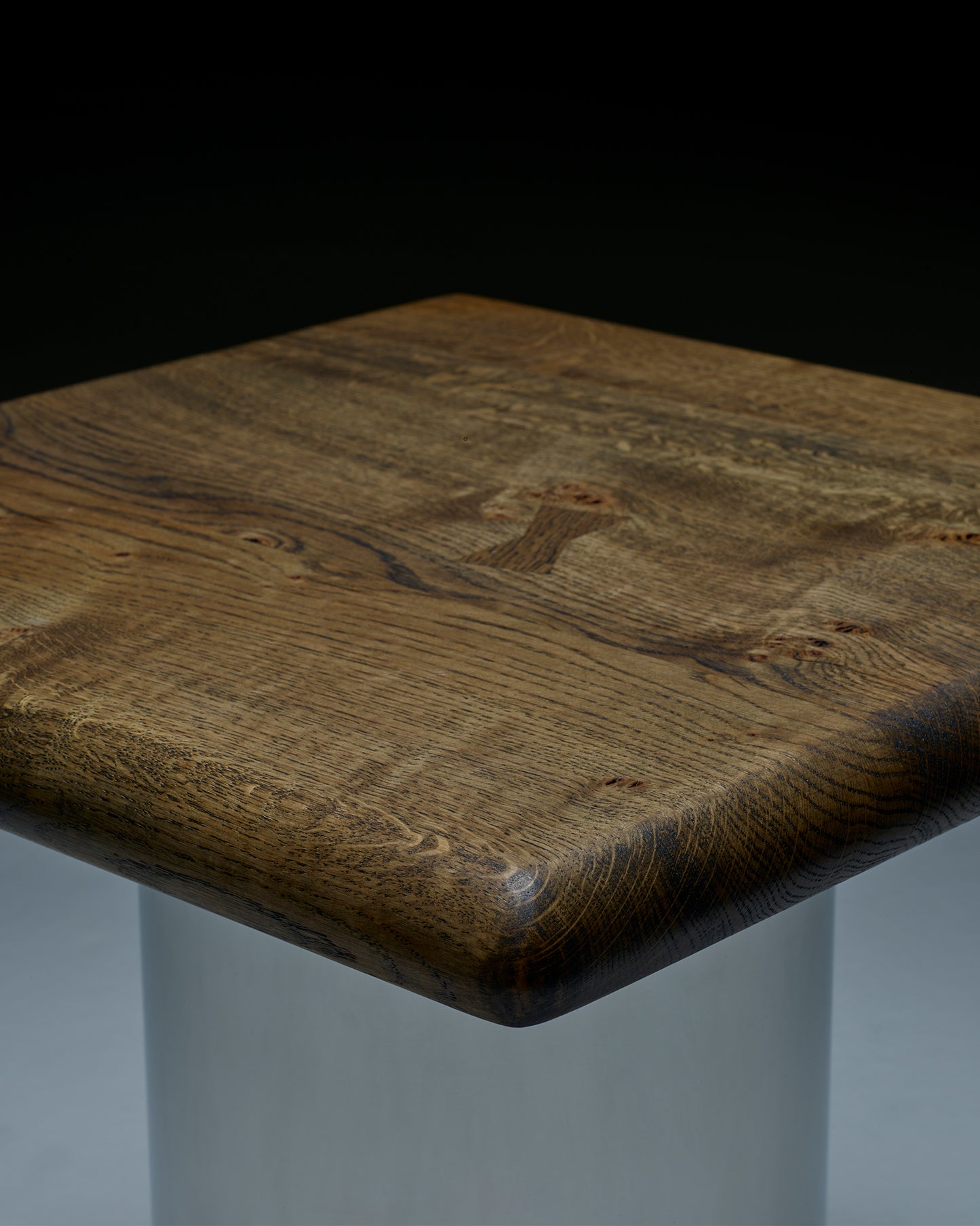 Daydream Shape Table™ : Oak