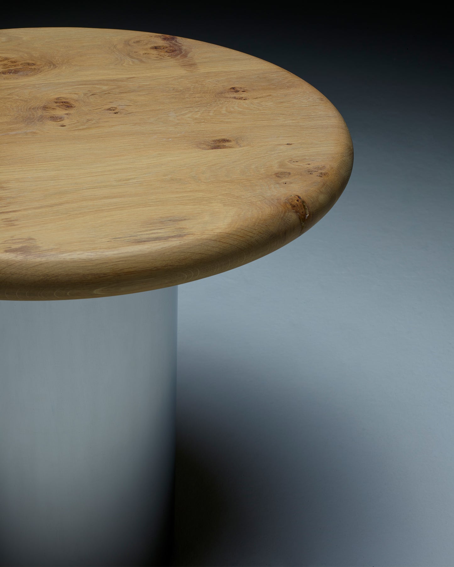 Daydream Shape Table™ : Oak