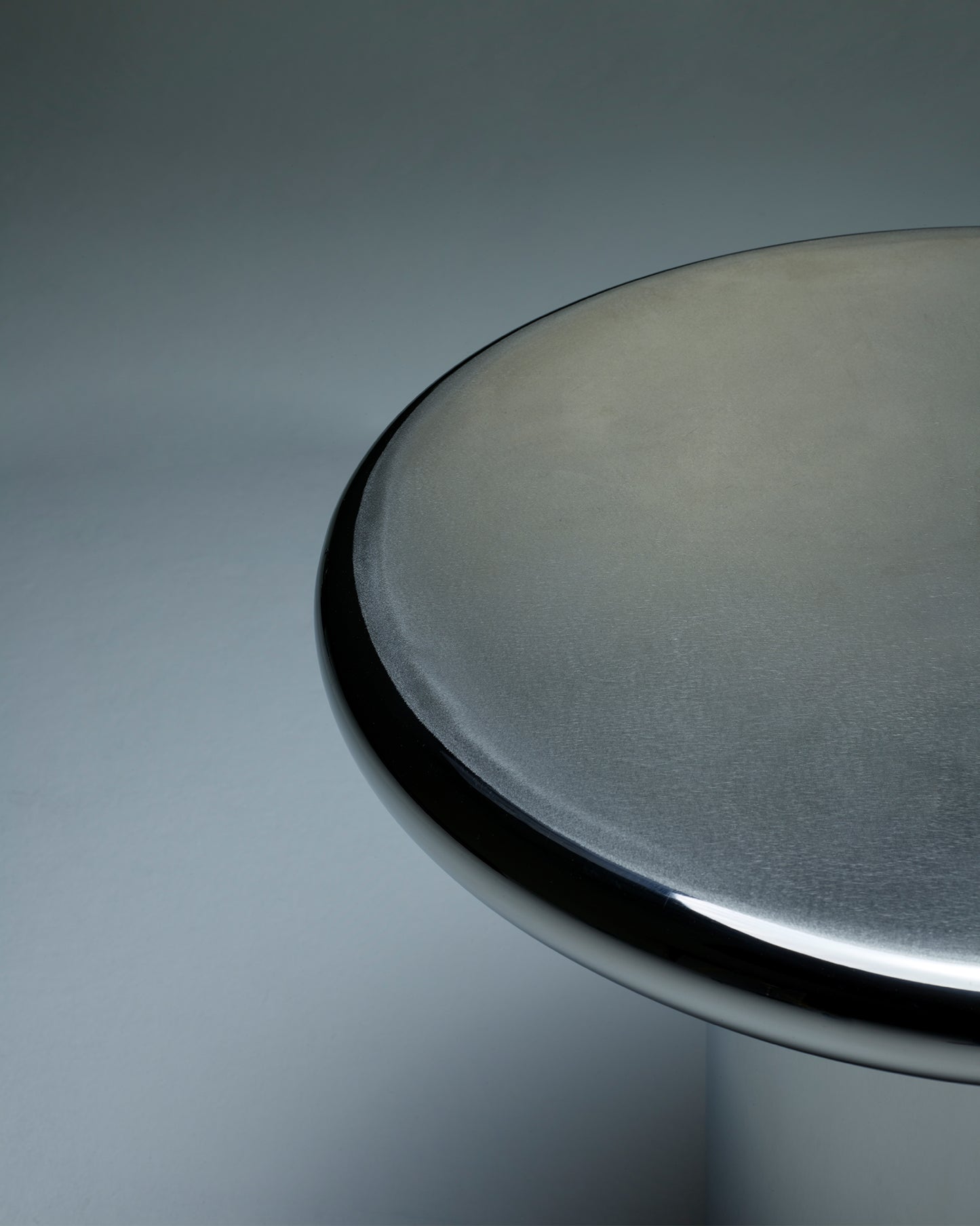 Daydream Shape Table™ : Stainless Steel