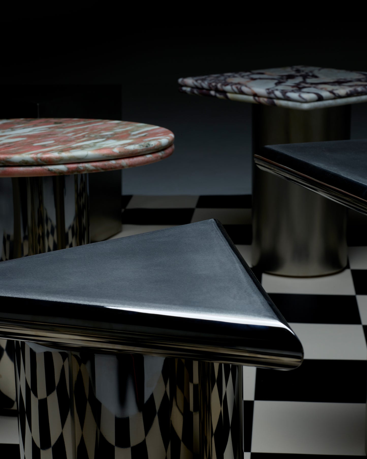 Daydream Shape Table™ : Stainless Steel