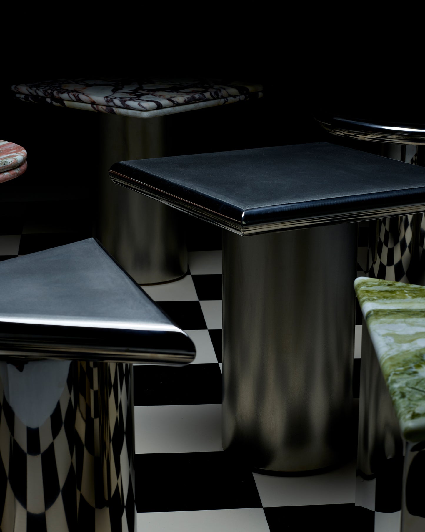 Daydream Shape Table™ : Stainless Steel