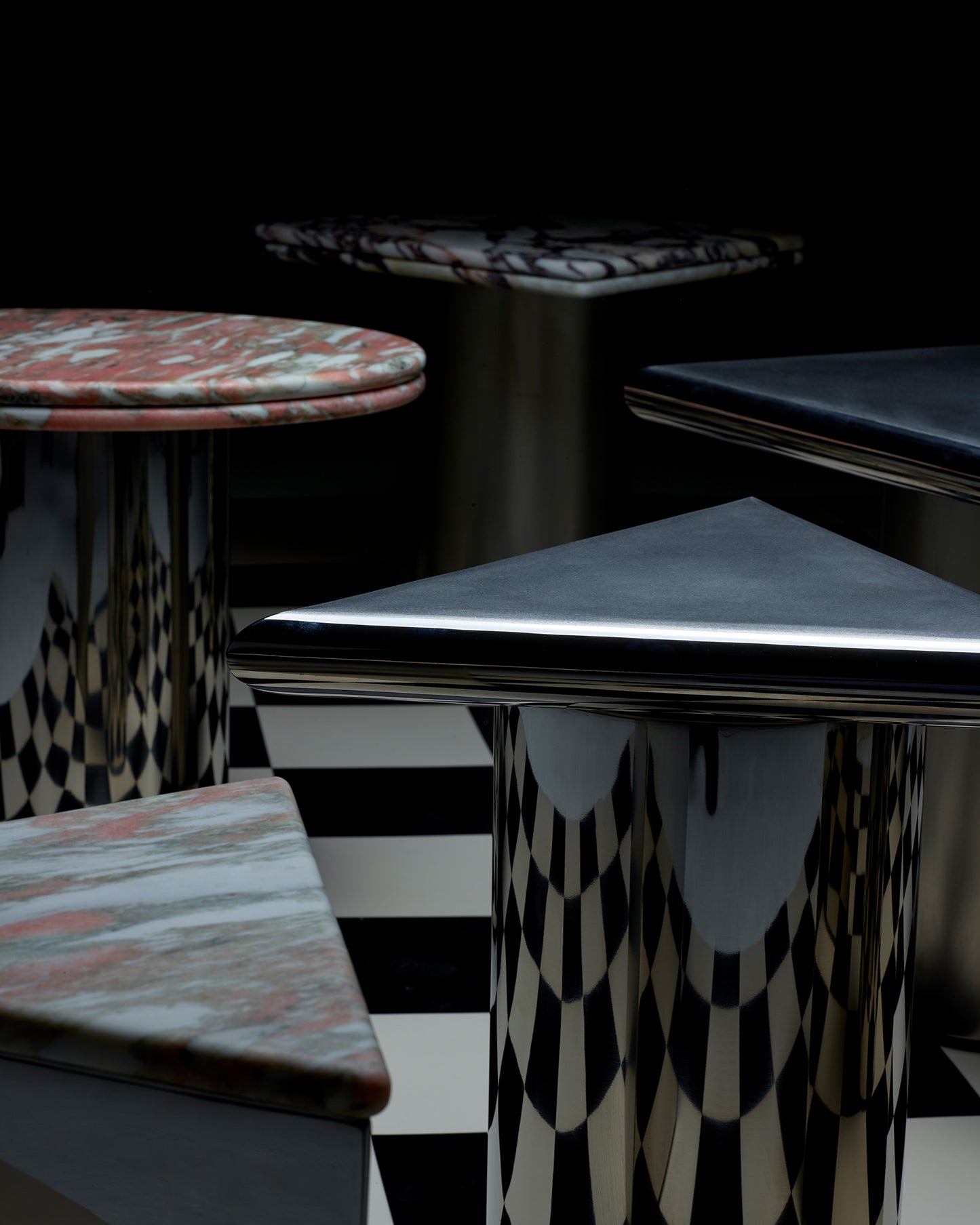 Daydream Shape Table™ : Stainless Steel