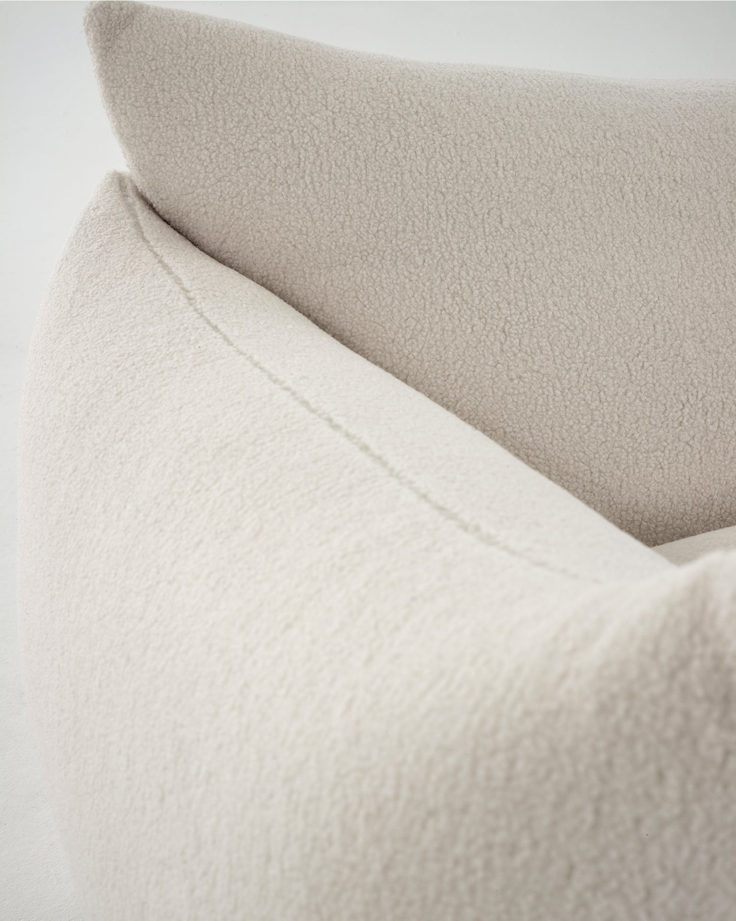 Studio Chair™ : Teddy