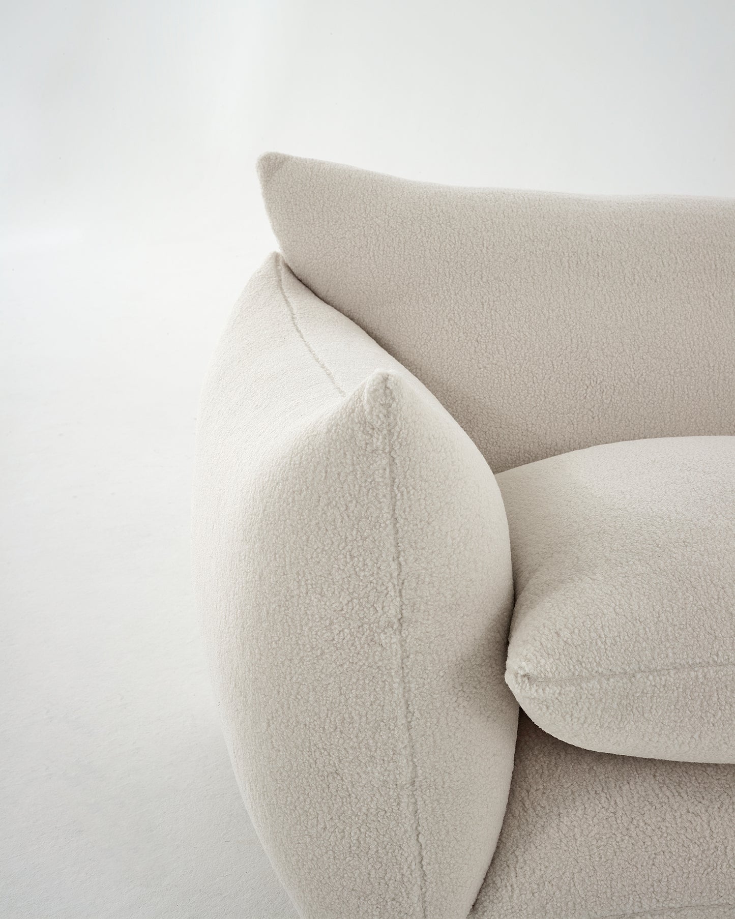 Studio Chair™ : Teddy