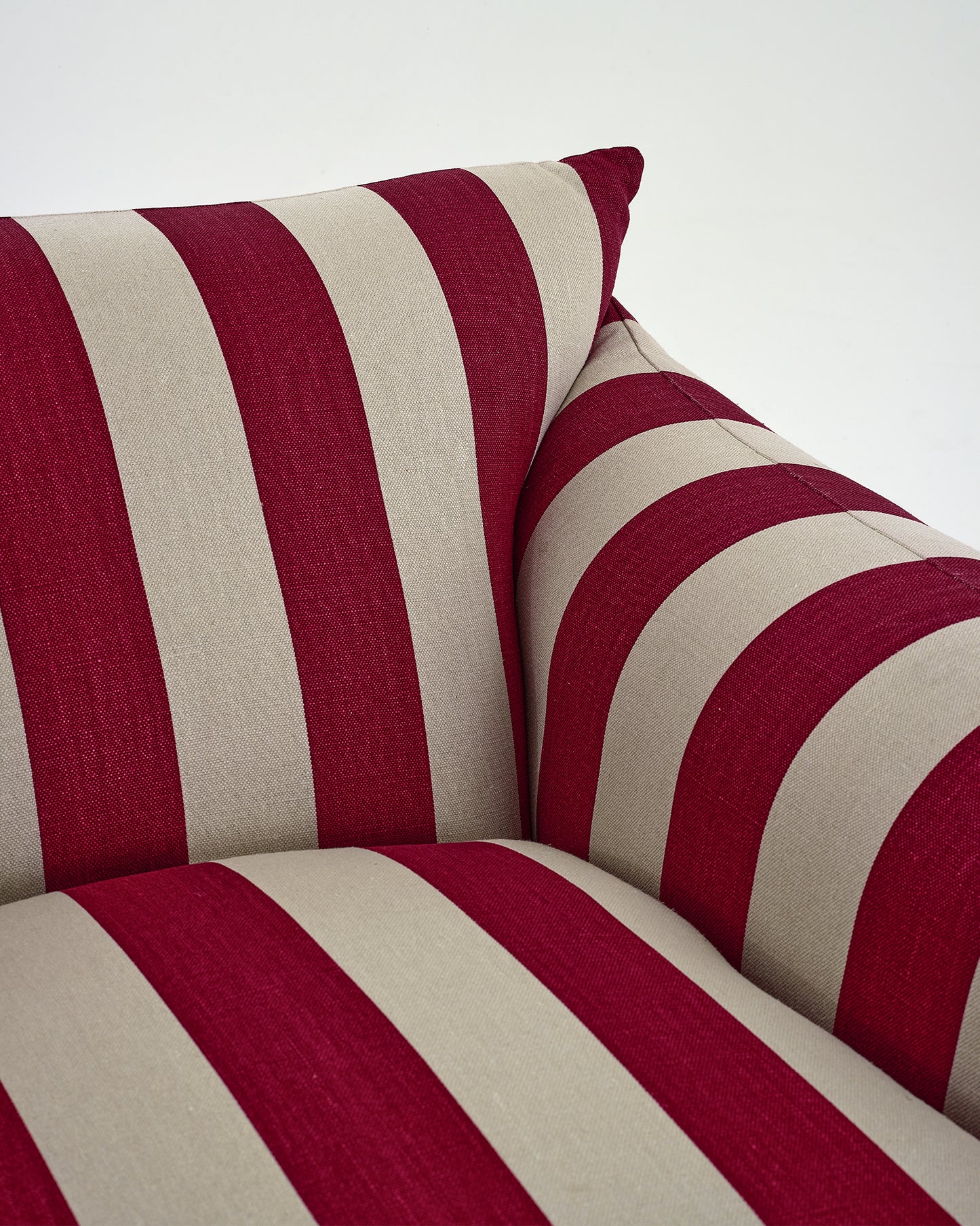 Studio Chair™ : Ruby Studio Stripe