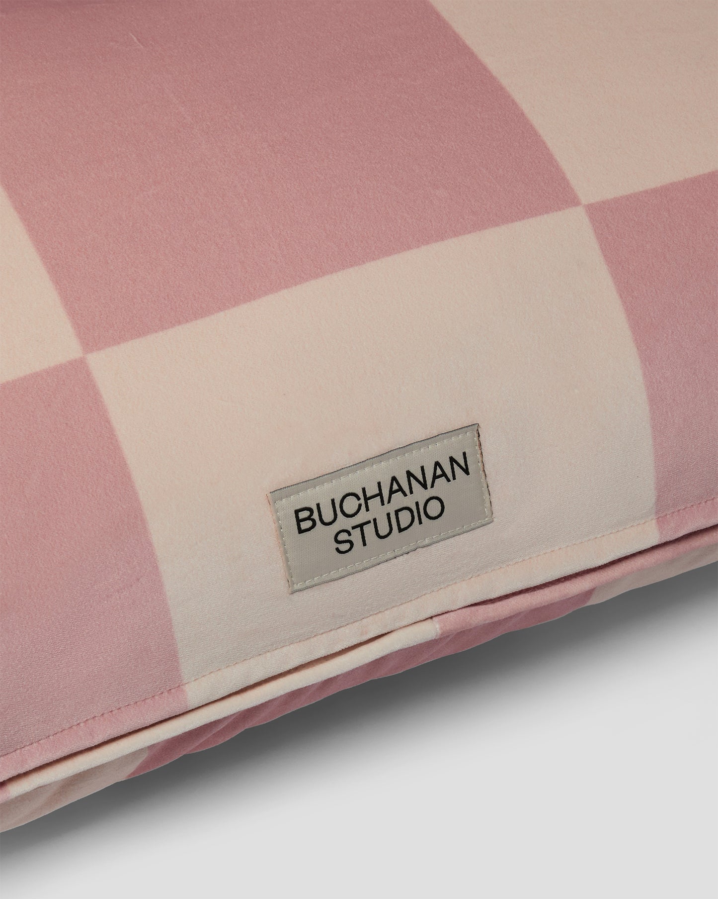 Cushion in Checkmate velvet