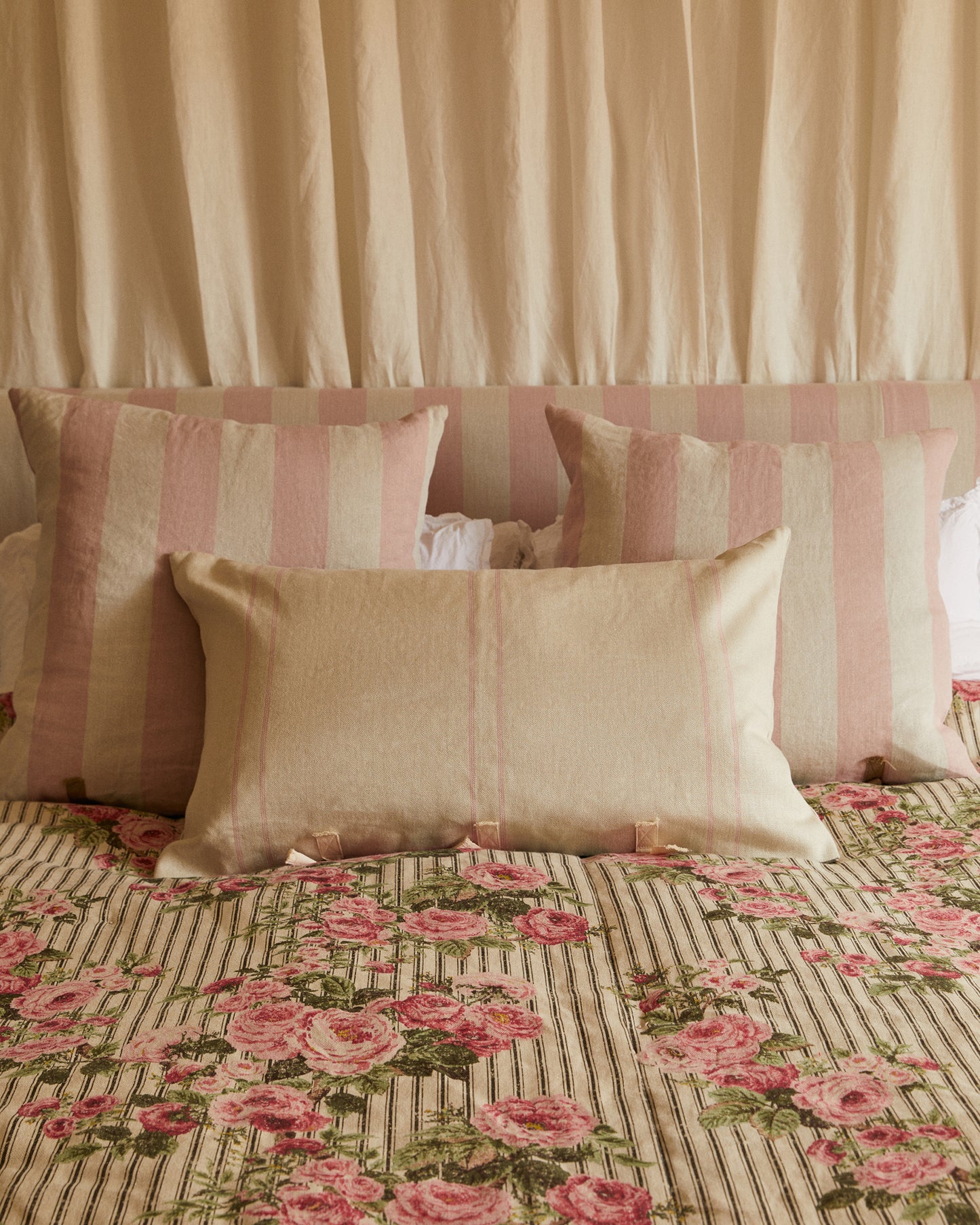 Cushion in Pencil Stripe