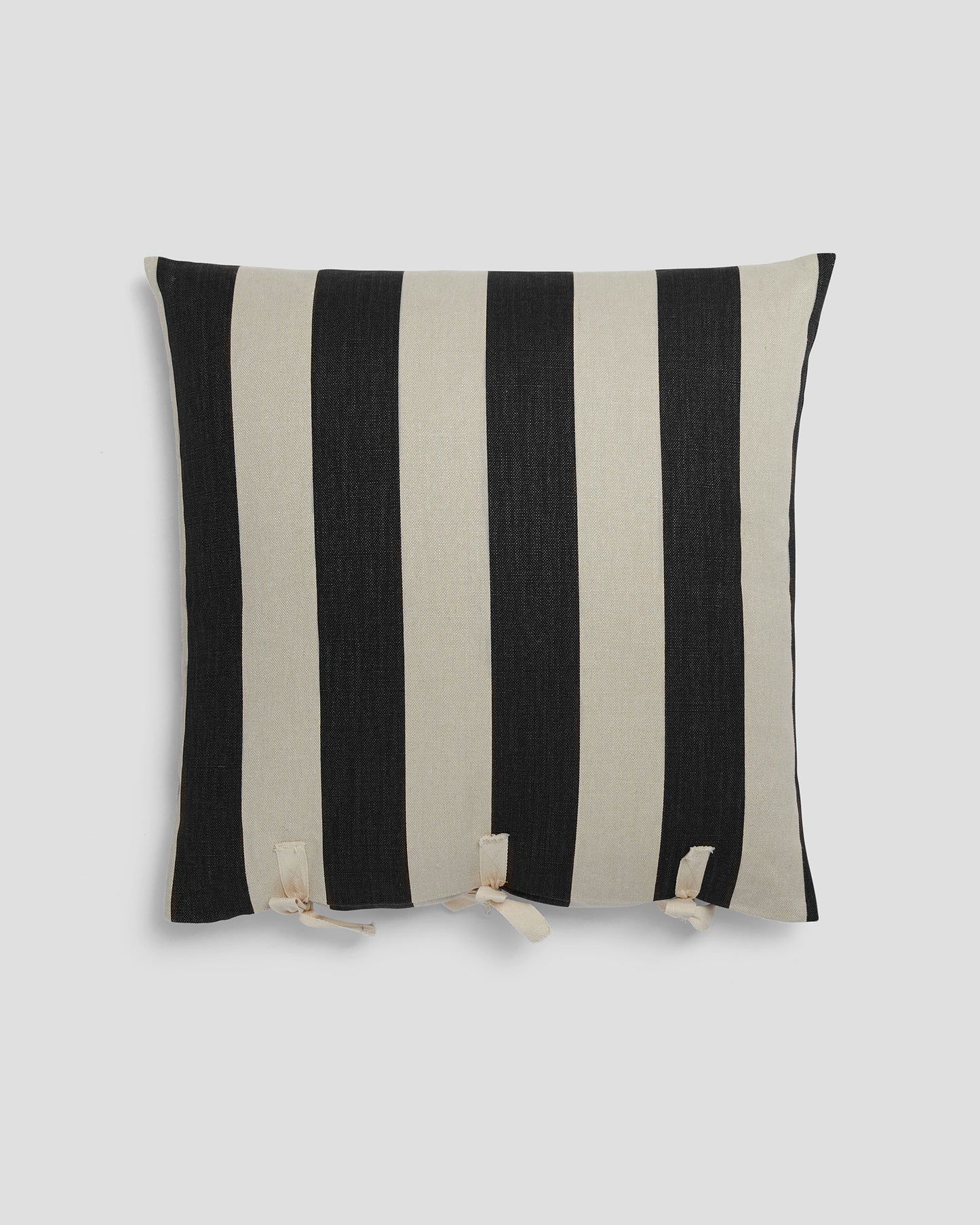 Cushion in Studio Stripe™