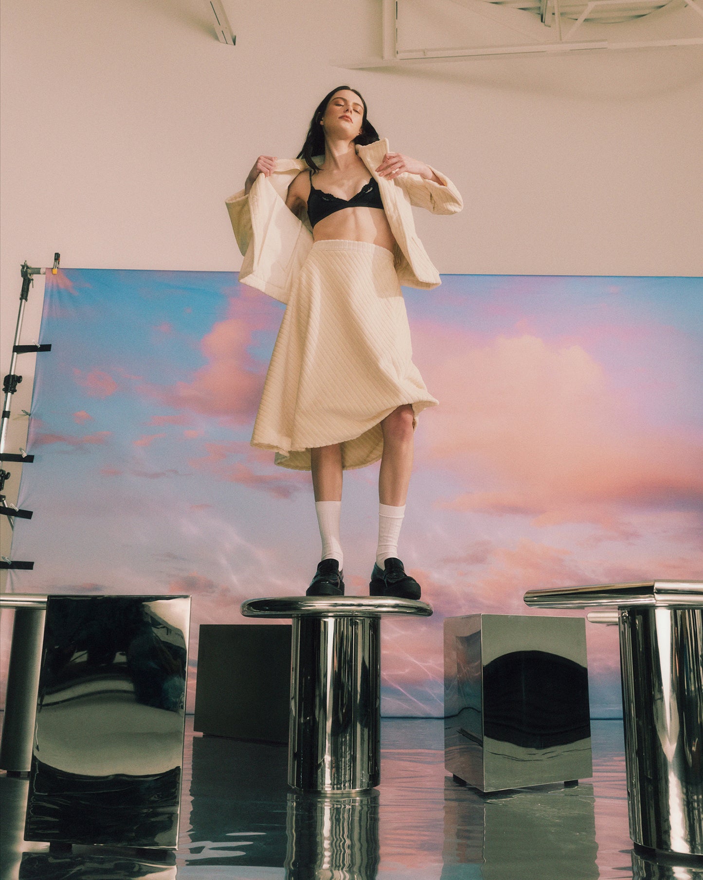 Daydream Shape Table™ : Stainless Steel