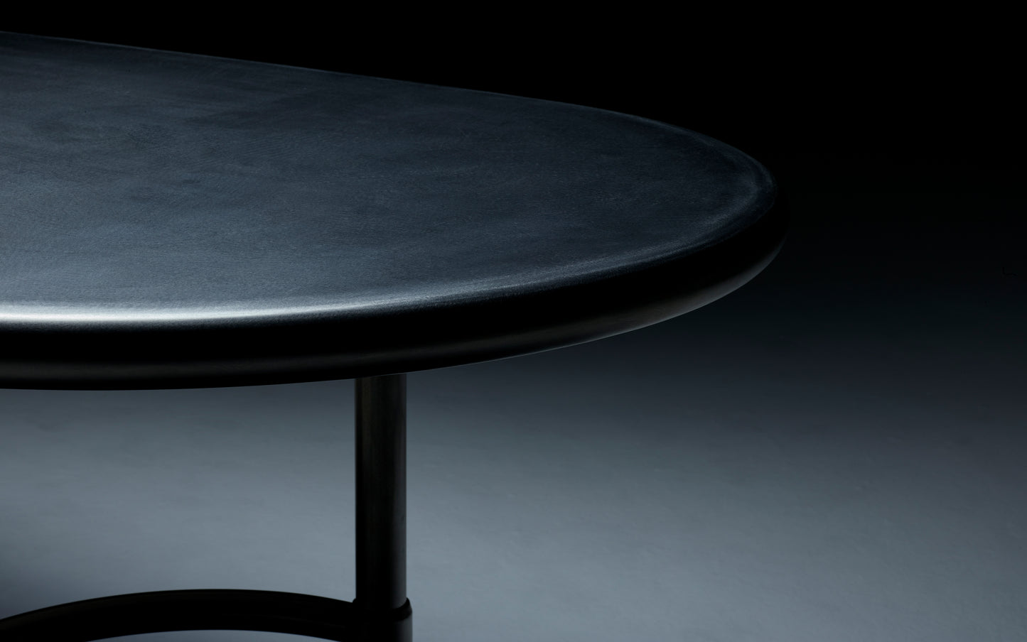 Daydream Muse Table™ : Stainless Steel