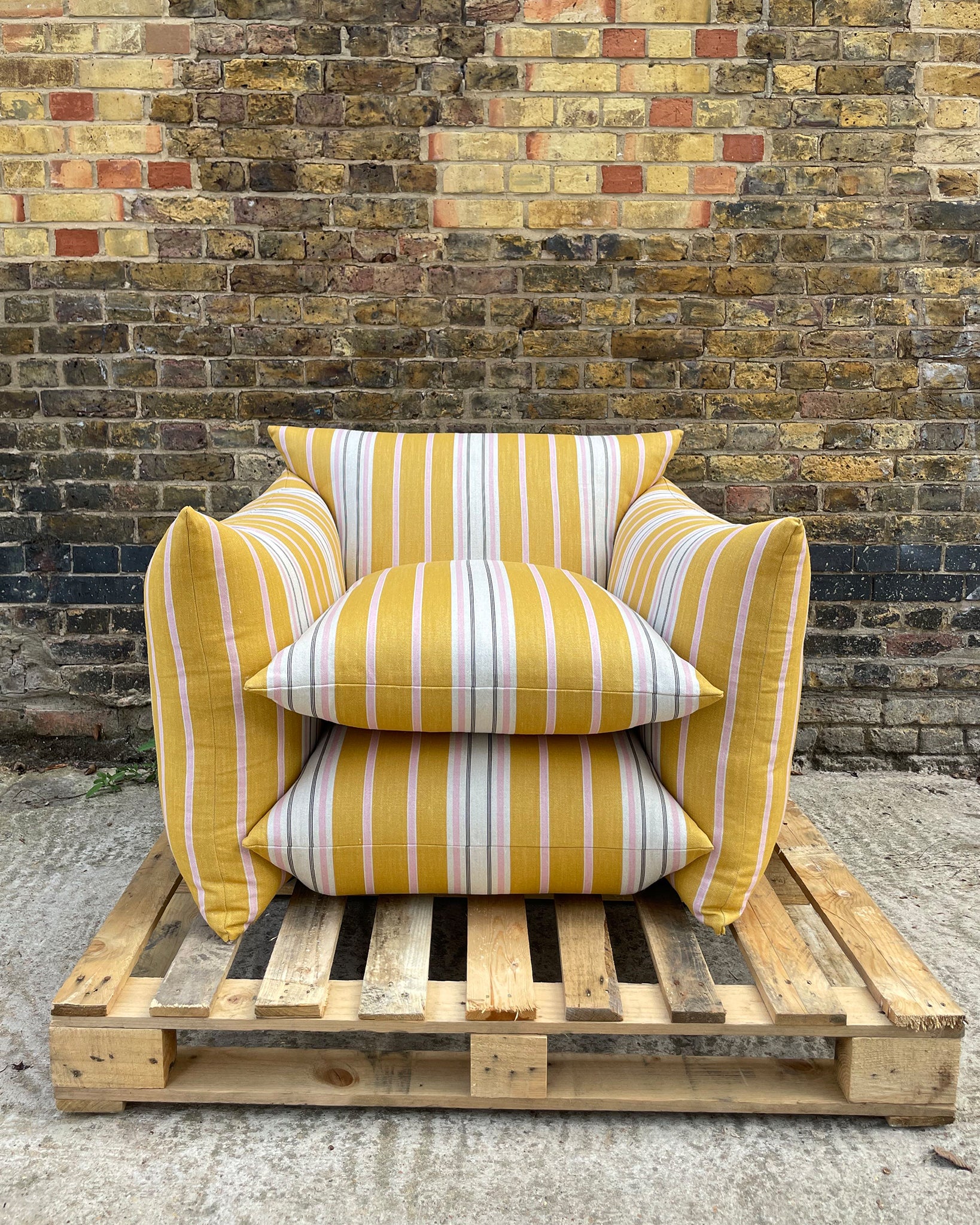 Studio Chair in Stripe Two Ochre