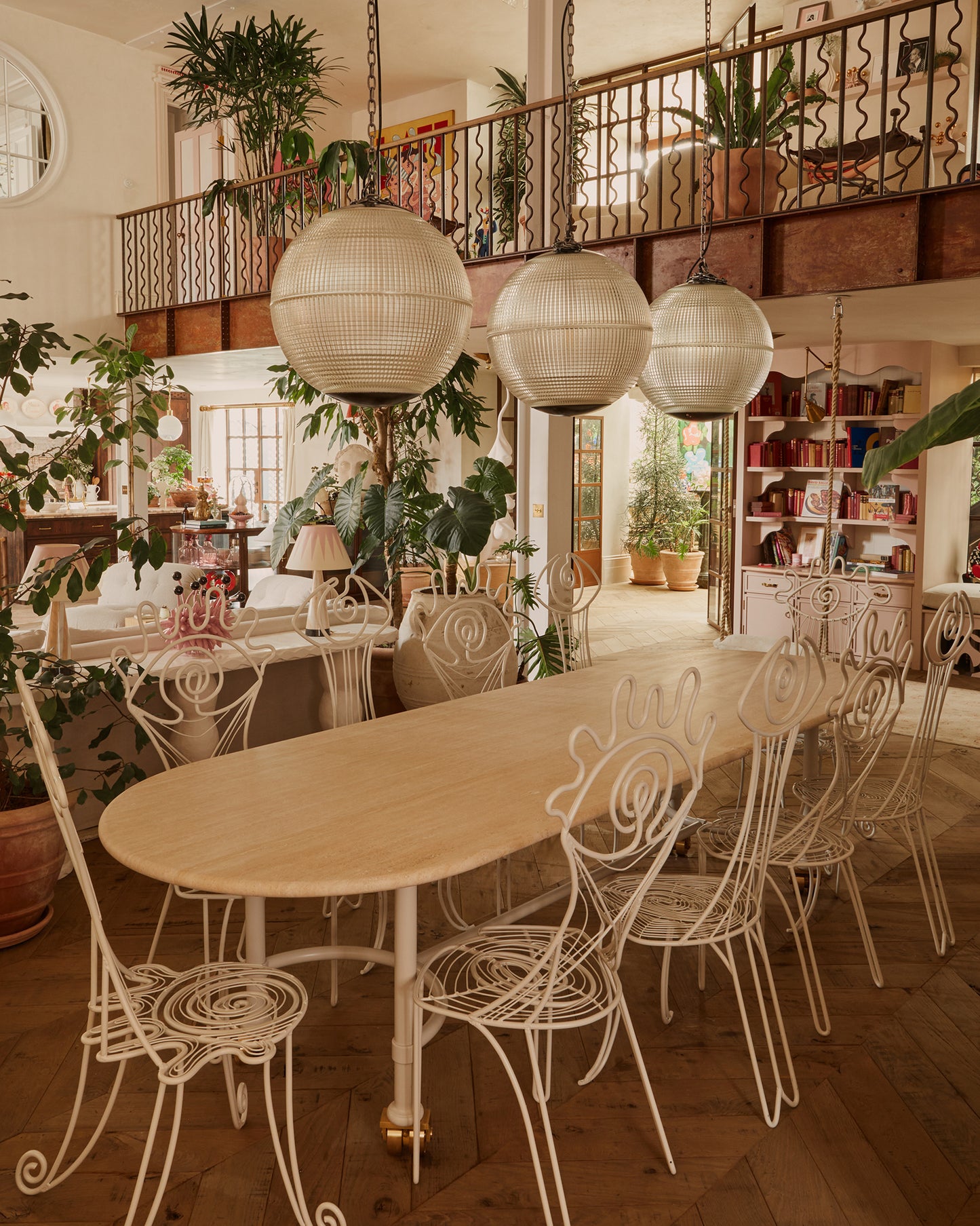 Muse Table™: Marble