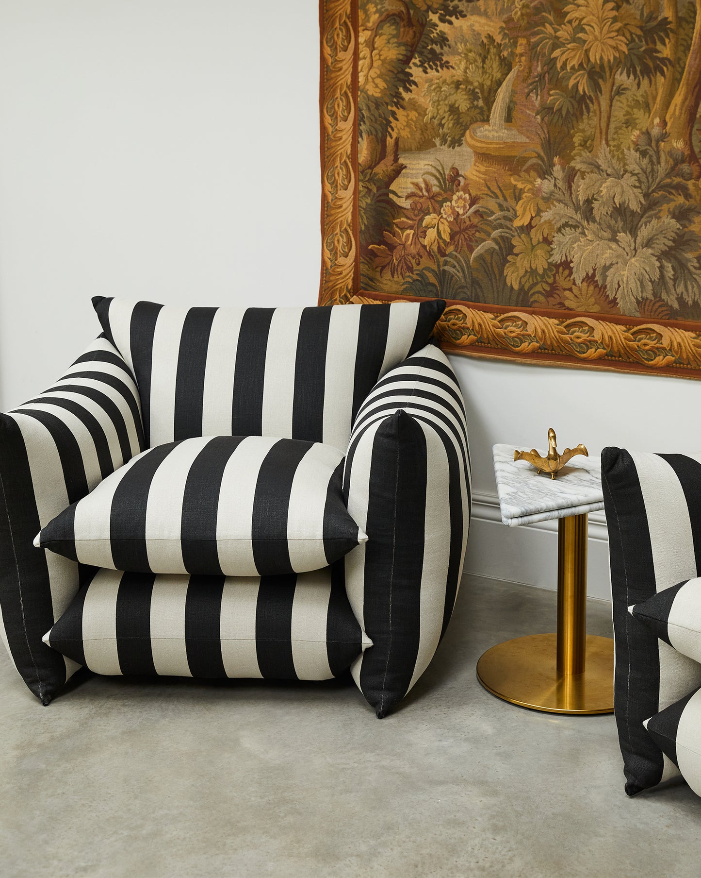 Studio Chair™ : Jet Studio Stripe