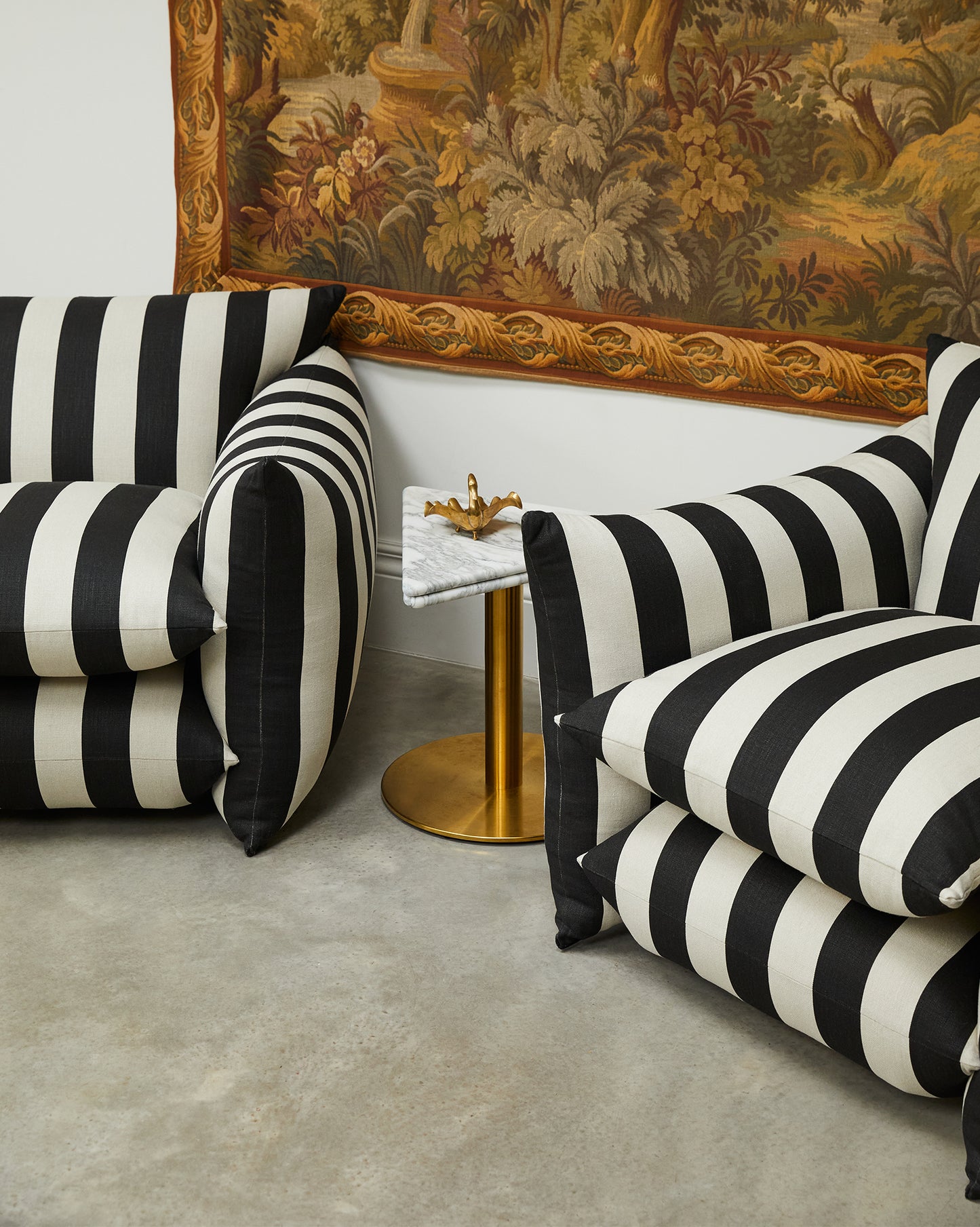 Studio Chair™ : Jet Studio Stripe