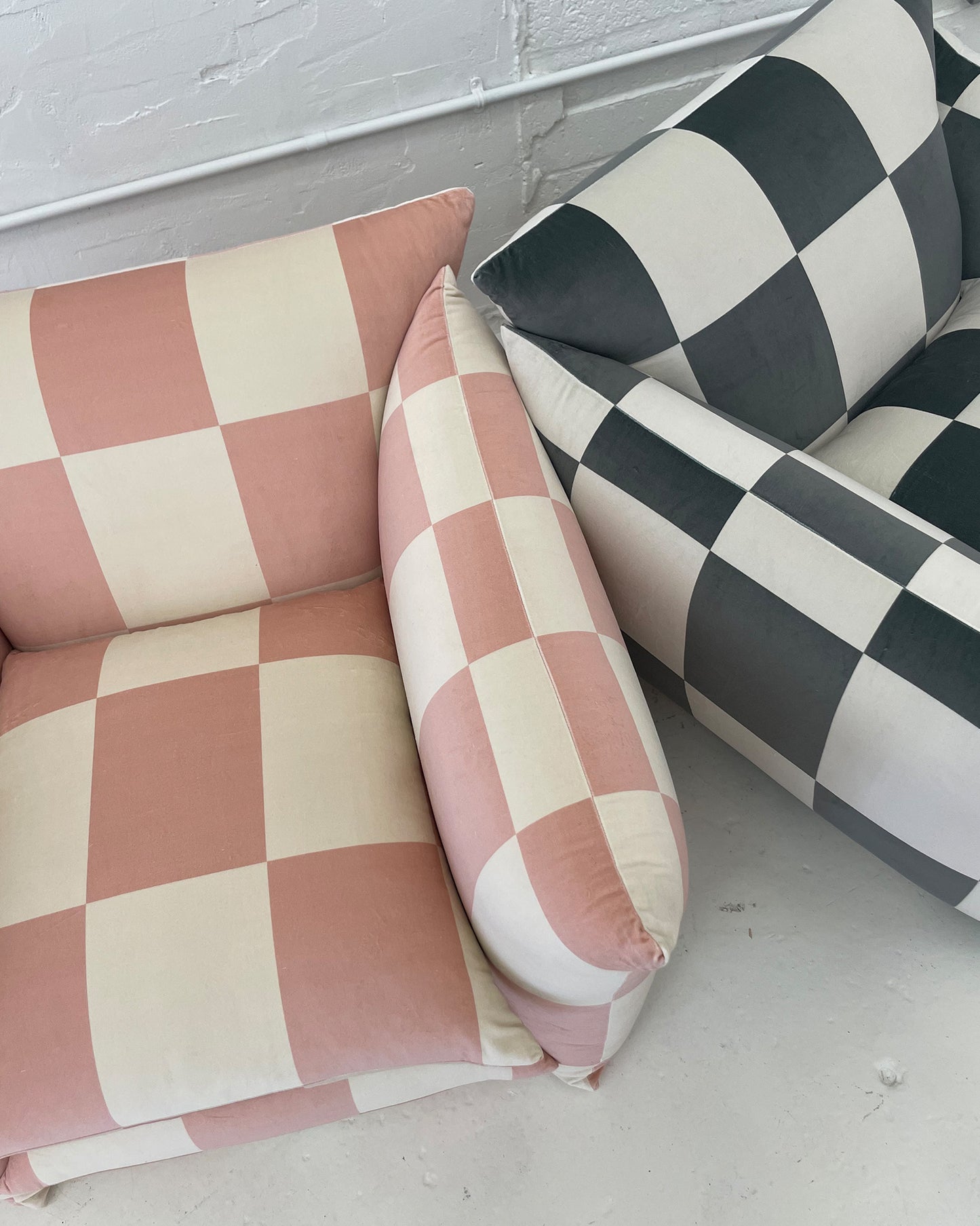 Studio Chair™ : Checkmate Velvet