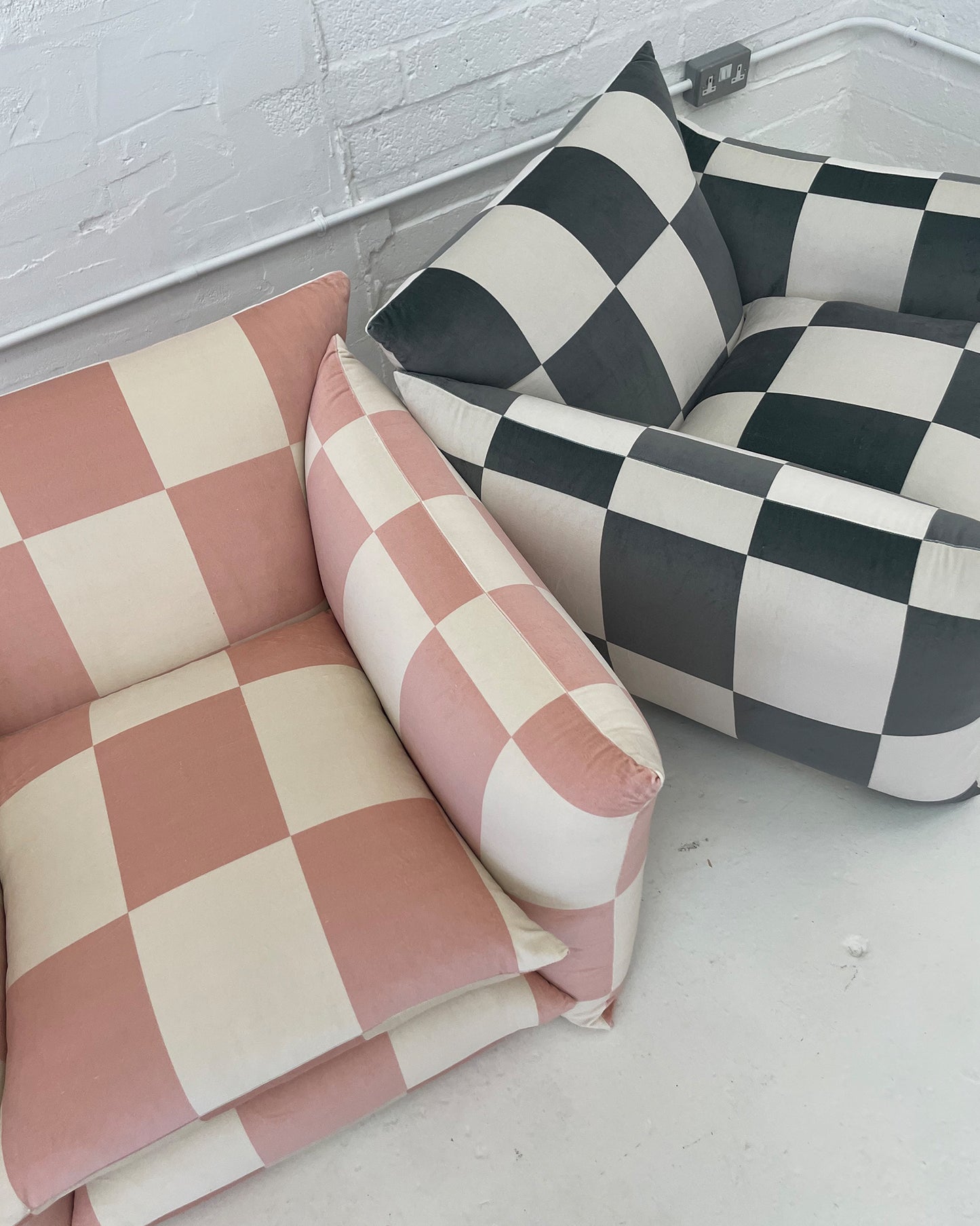 Studio Chair™ : Checkmate Velvet